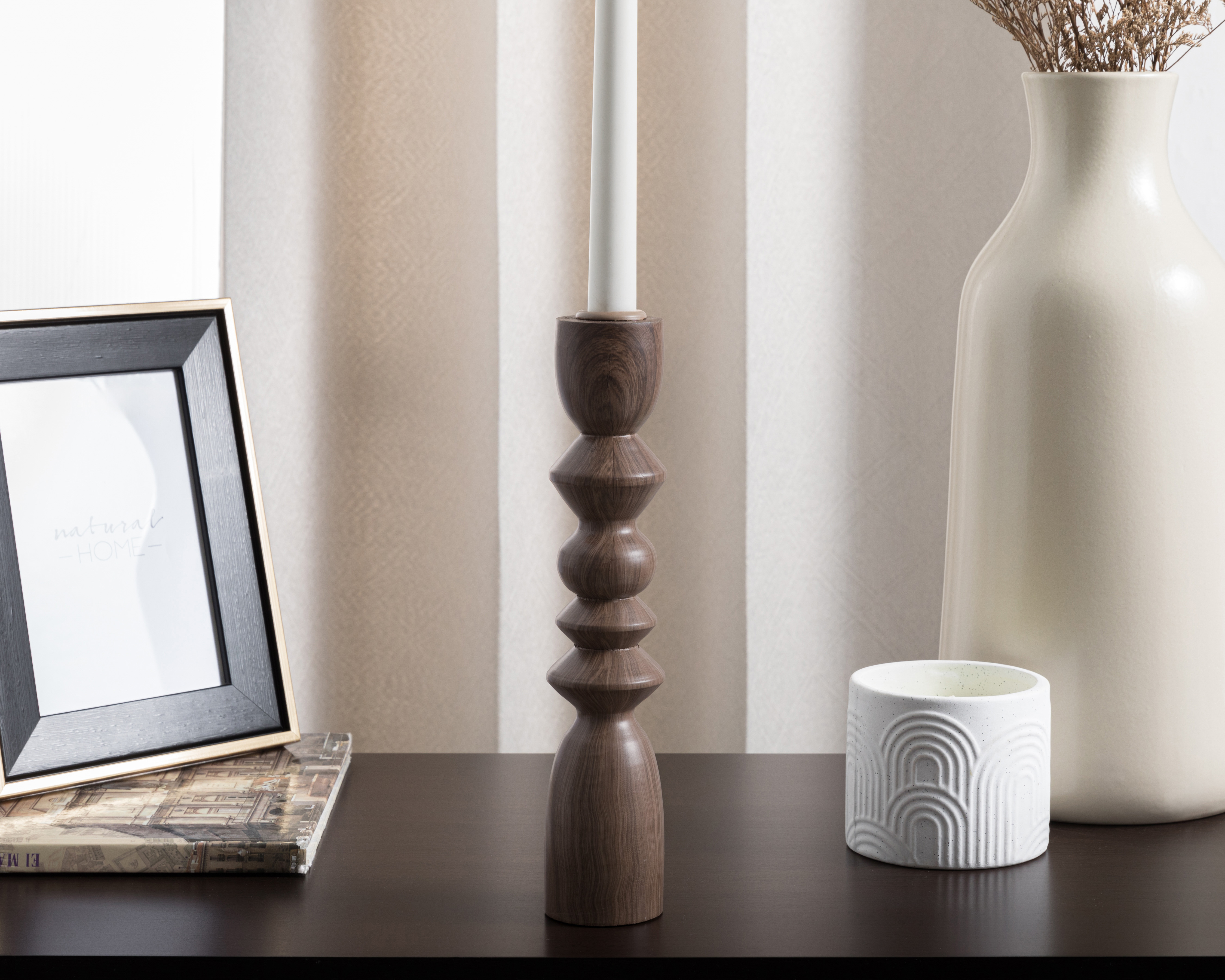 Foto 5 pulgar | Foto 4 | Candelabro Prague B de Madera
