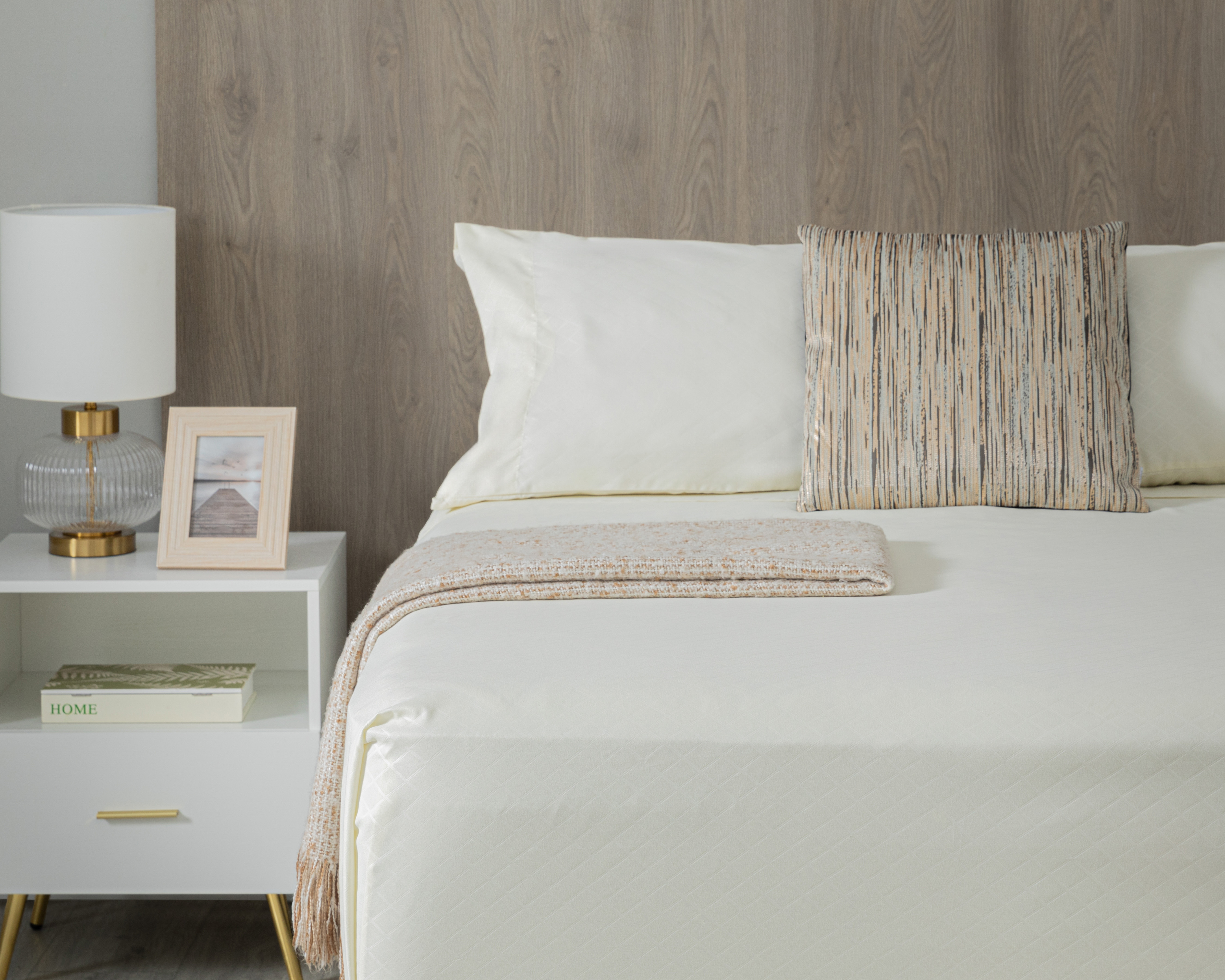 Sábana Matrimonial Starhaus Brock Beige 4 Piezas
