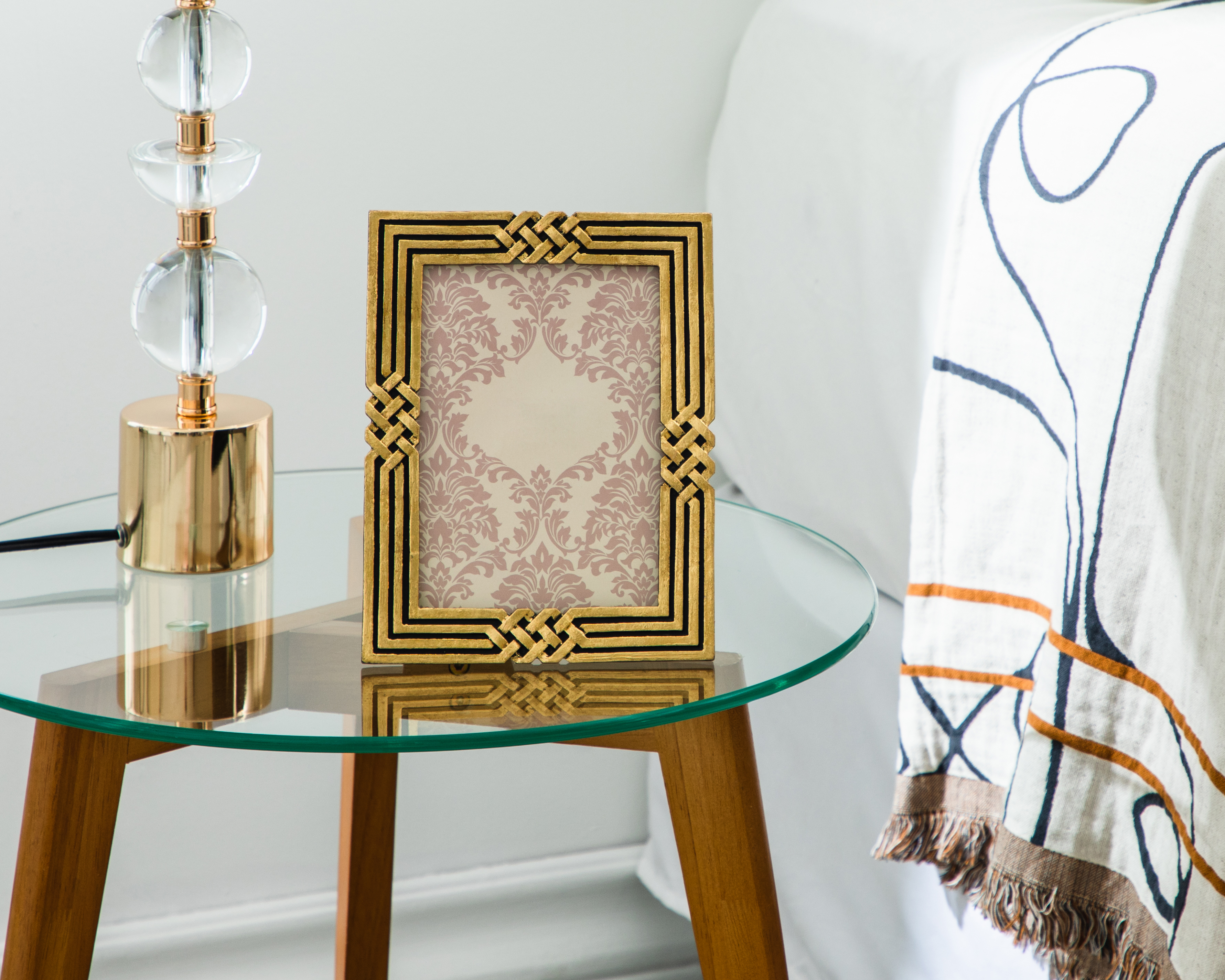 Foto 5 pulgar | Foto 4 | Portarretrato de Poliresina 5 x 7"