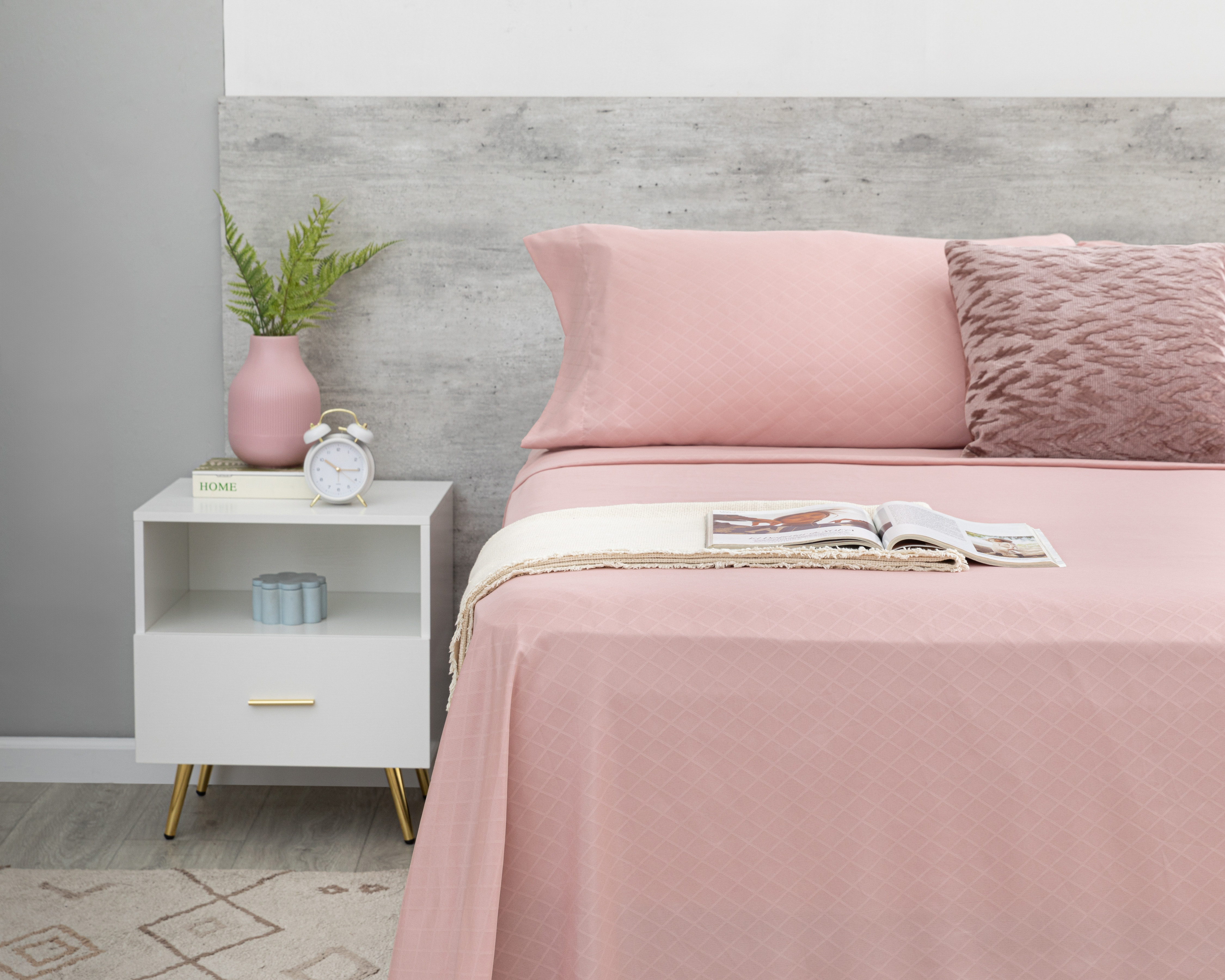 Sábana King Size con Fundas para Almohada Starhaus Marsa Rosa 4 Piezas