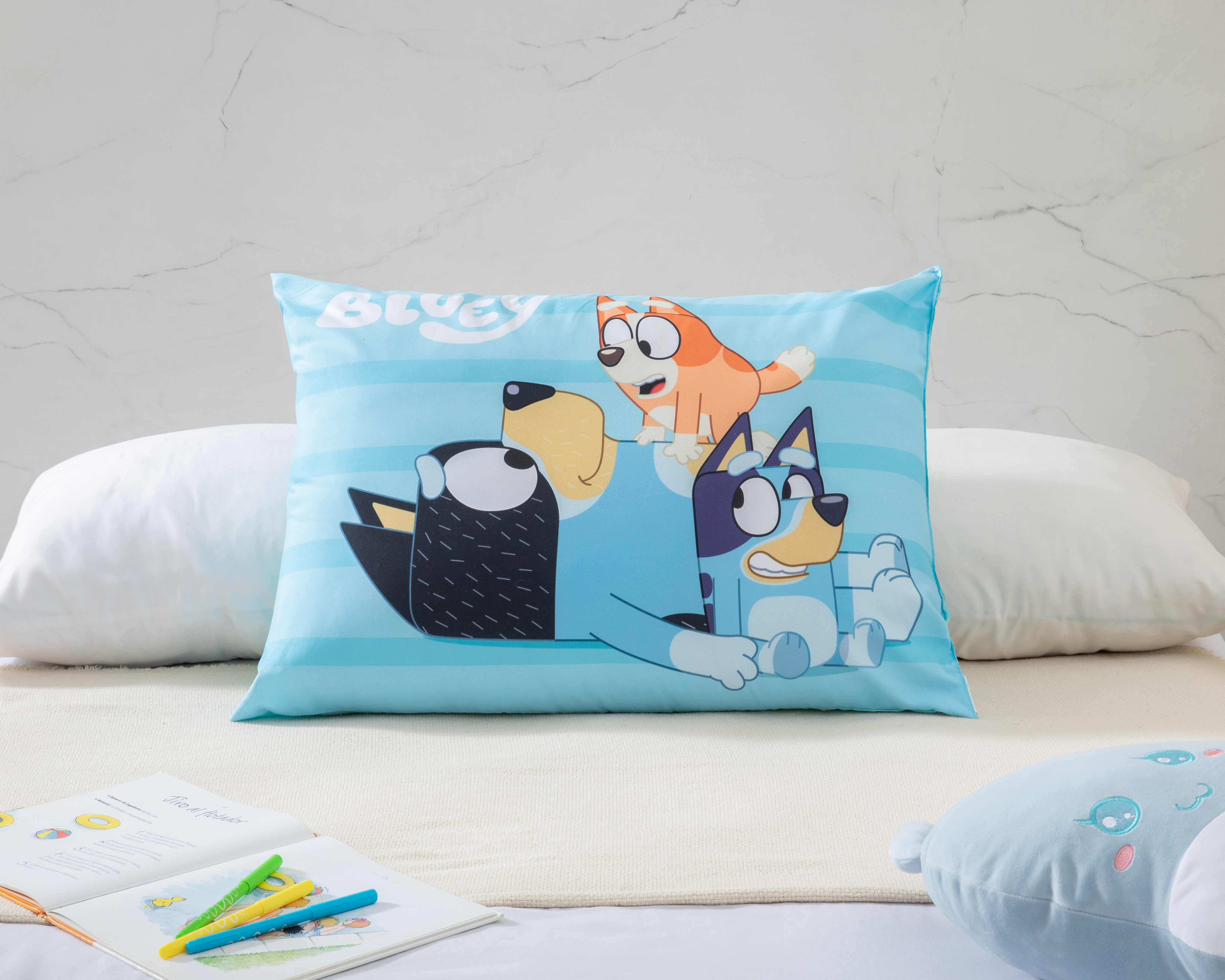 Almohada Infantil Bluey Suave