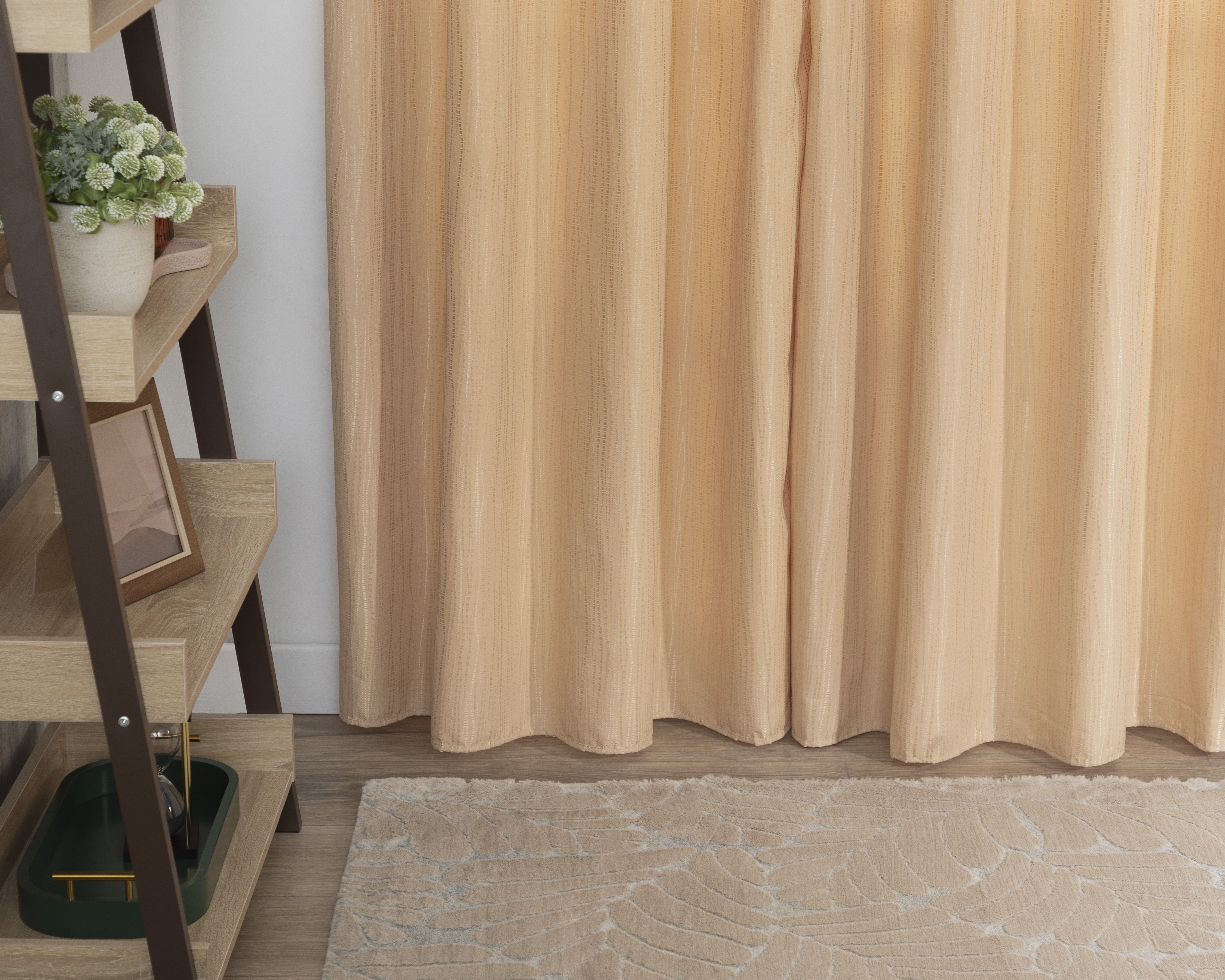 Cortina Yuri 140 x 225 cm Dorado