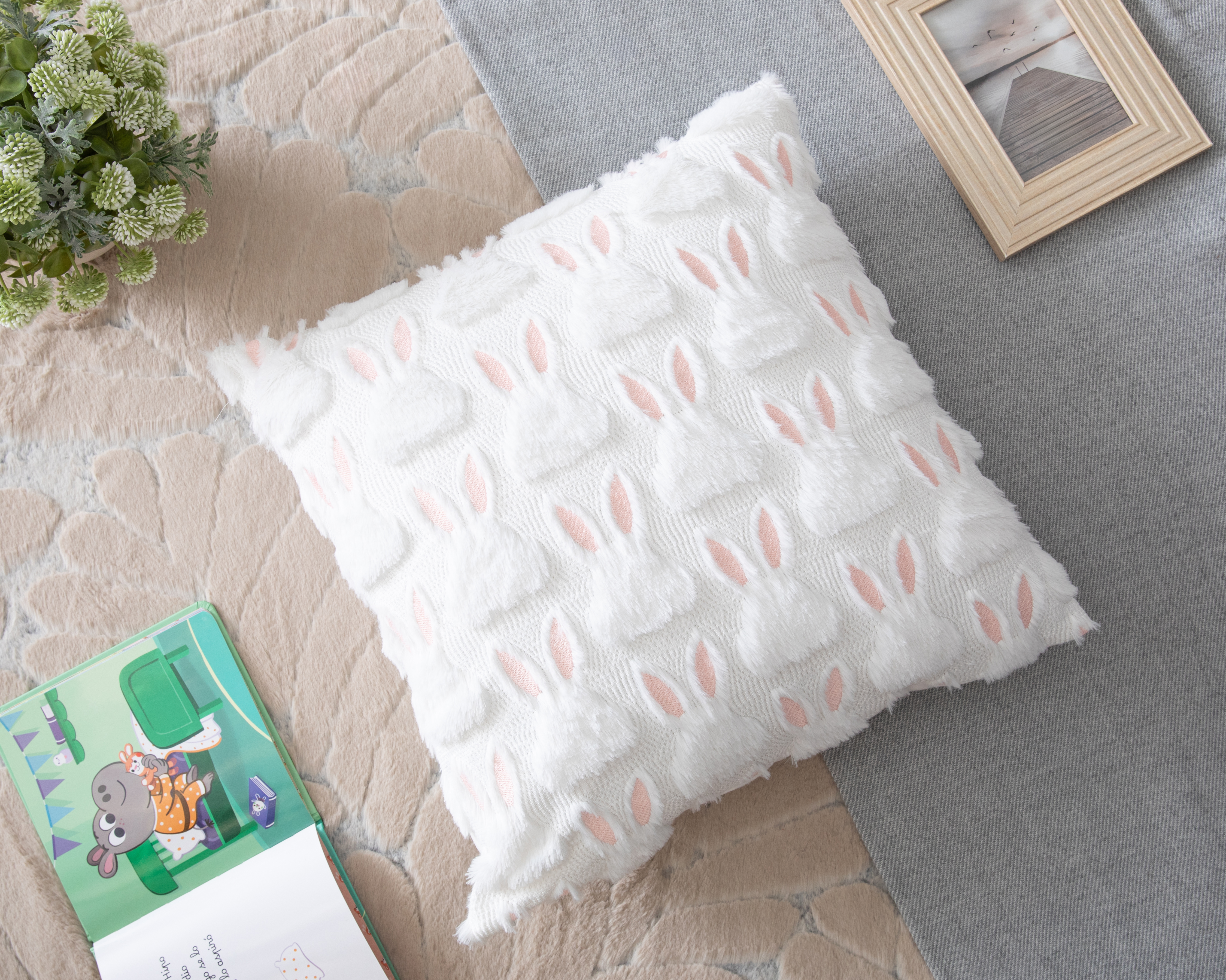 Foto 6 pulgar | Foto 5 | Cojín Decorativo Rabbits