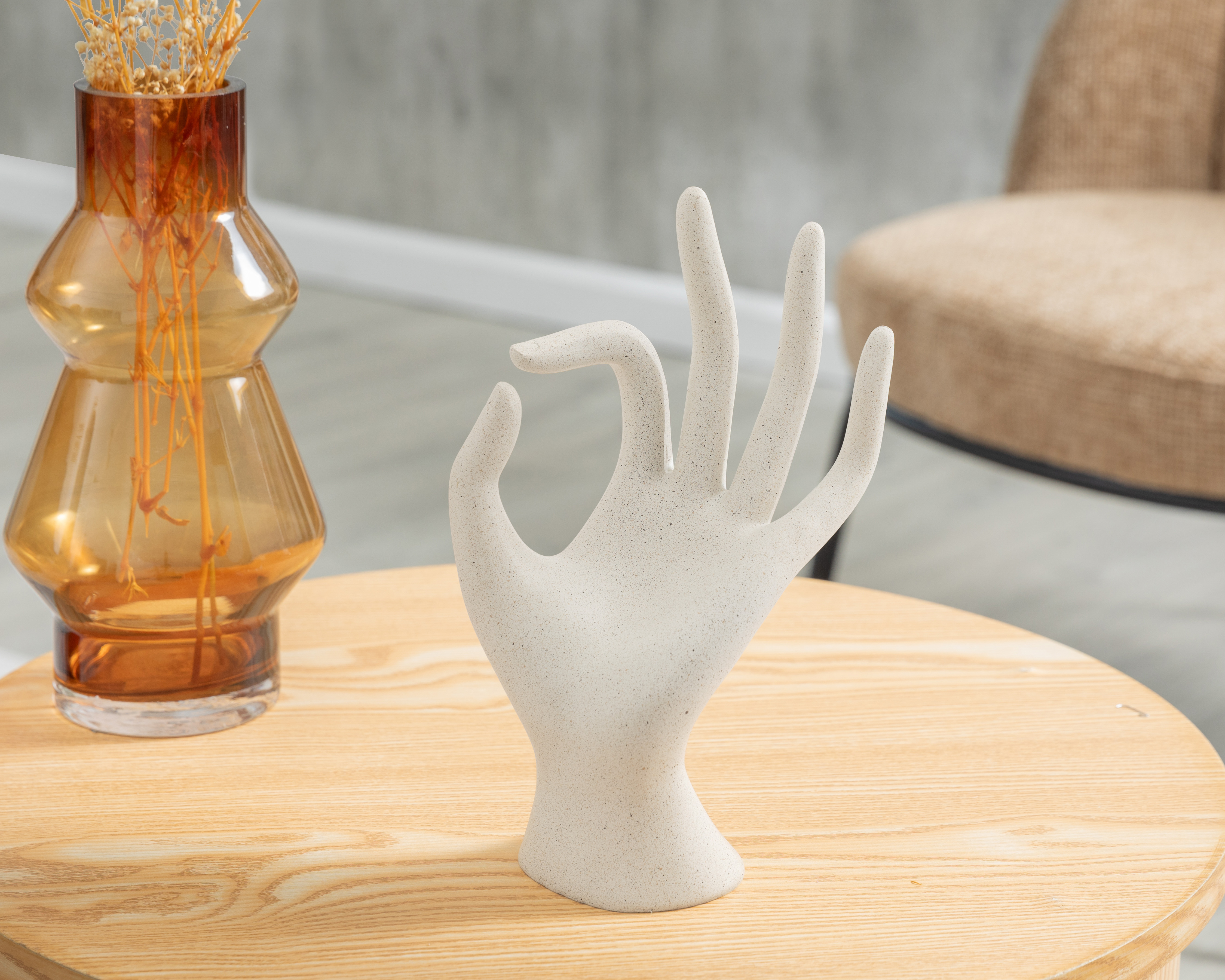 Foto 5 | Foto 5 | Escultura de Mano Duncan de Poliresina