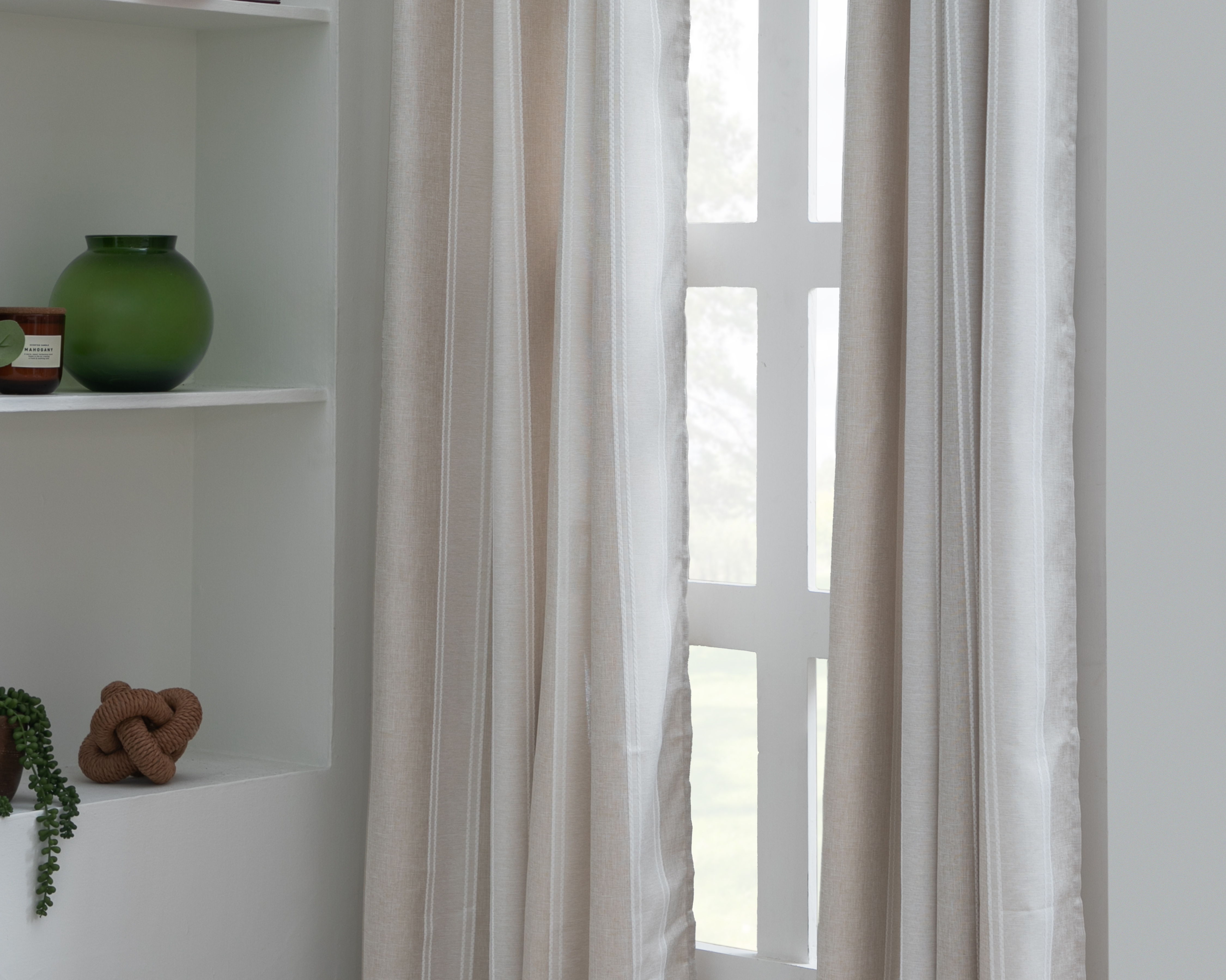 Foto 1 | Foto 1 | Cortina Clairo 137 x 225 cm Beige