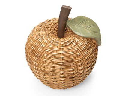 Foto 2 | Foto 2 | Escultura de Manzana Syntara A de Poliresina