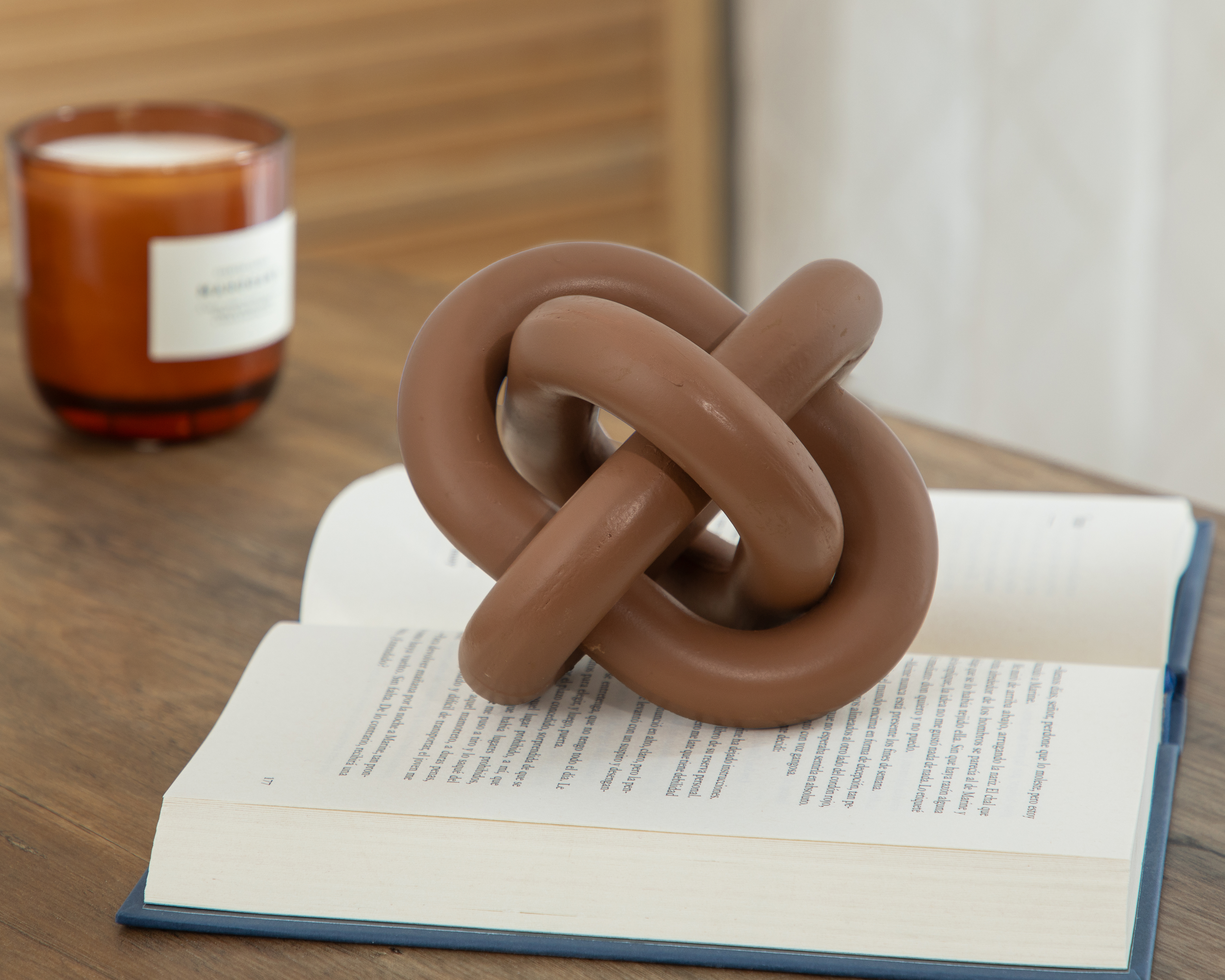 Foto 4 | Foto 4 | Escultura de Nudo Aine de Madera