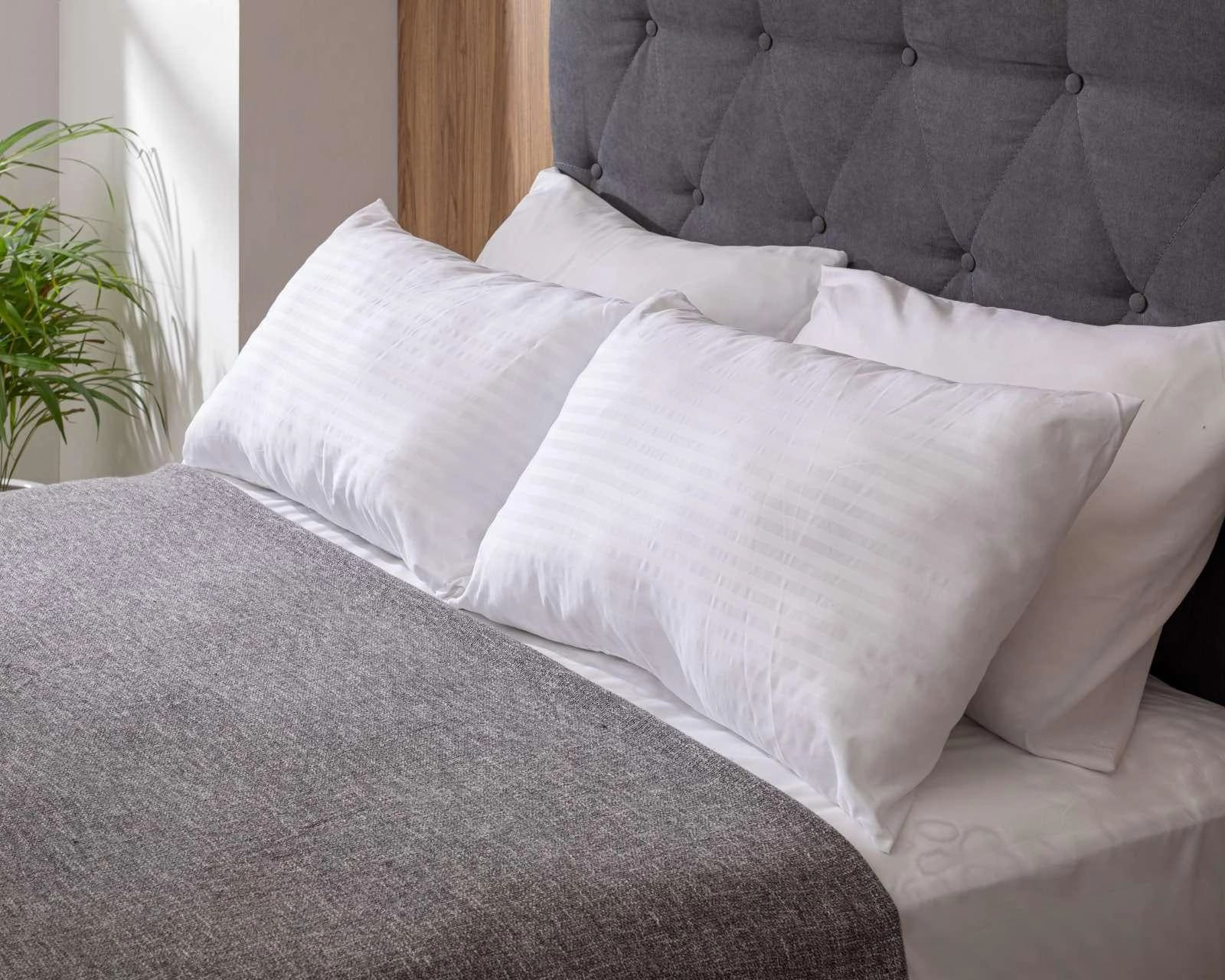 Almohada Therapedic Rest Estándar Medio