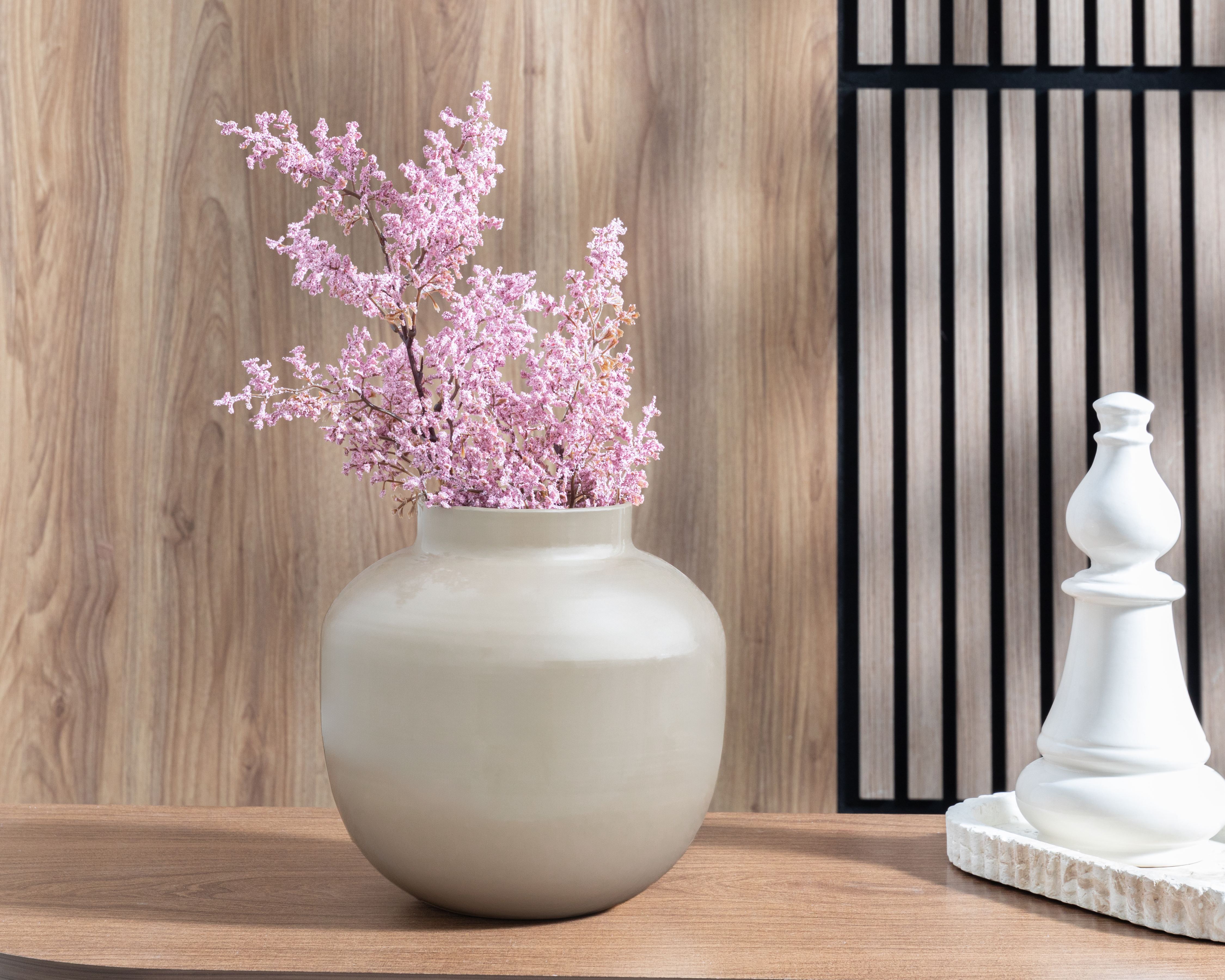 Foto 5 pulgar | Foto 4 | Jarrón de Metal Starhaus Minase