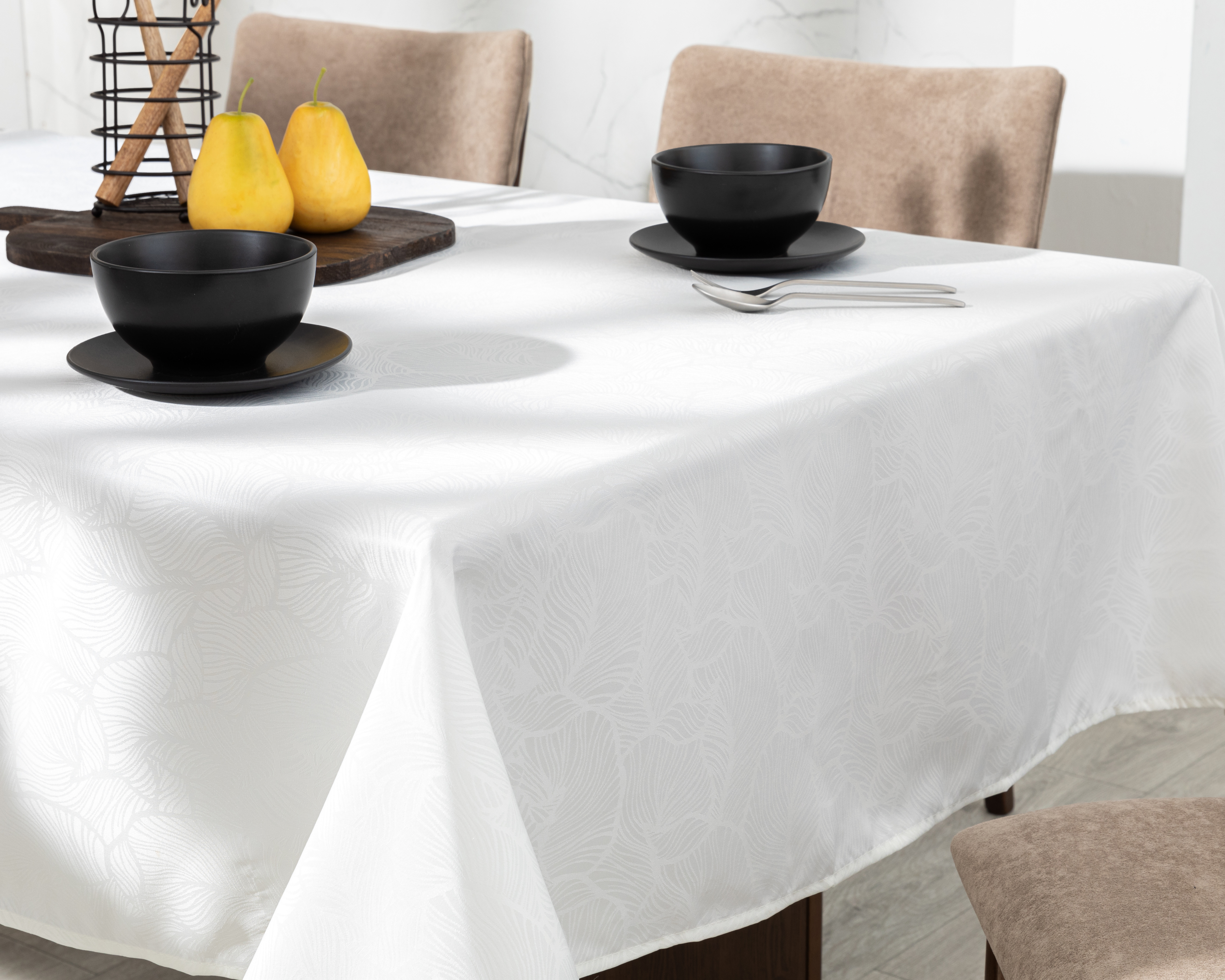 Mantel para Mesa Crema Starhaus Hobart 140 x 180 cm