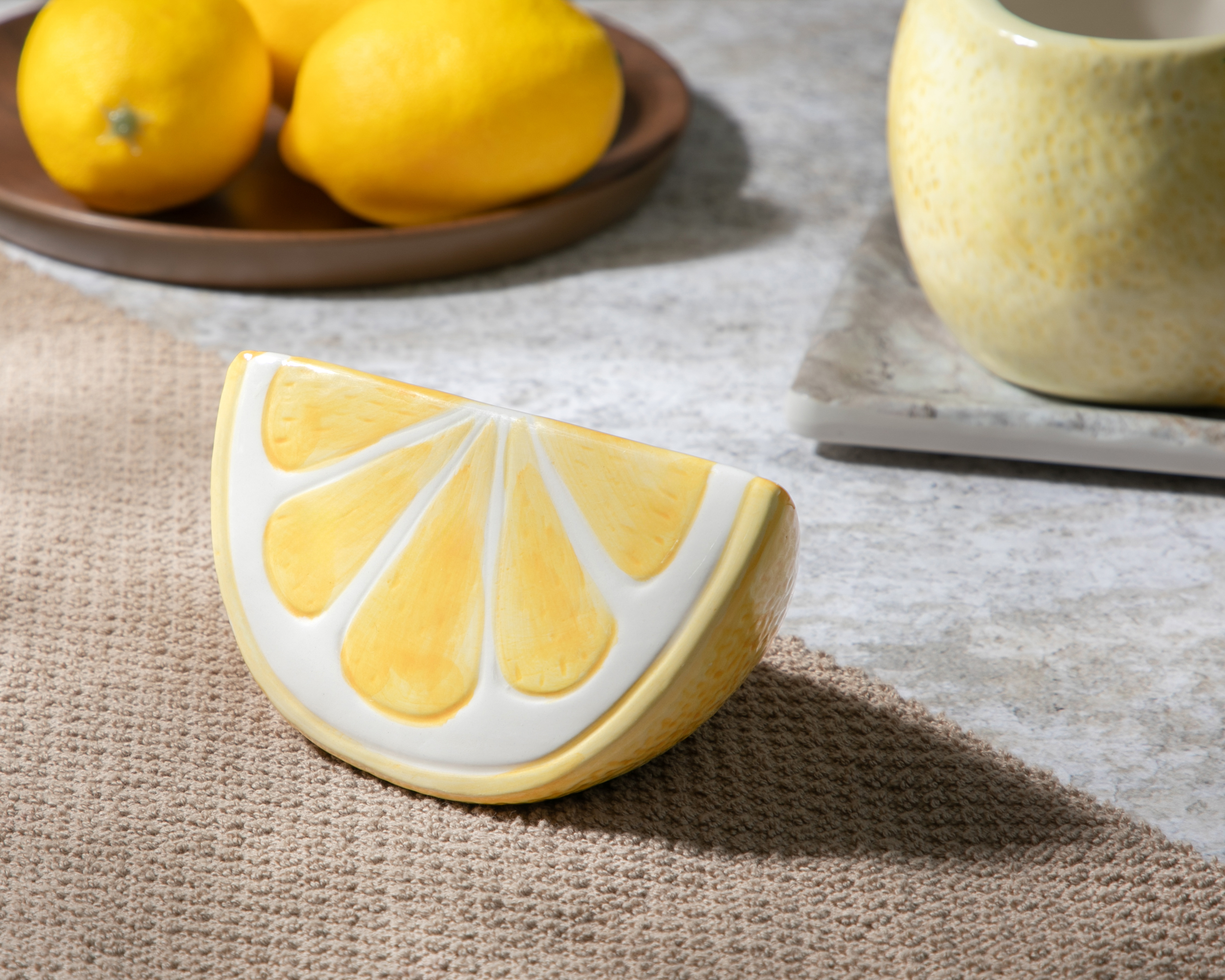 Foto 5 pulgar | Foto 4 | Escultura de Lima de Cerámica