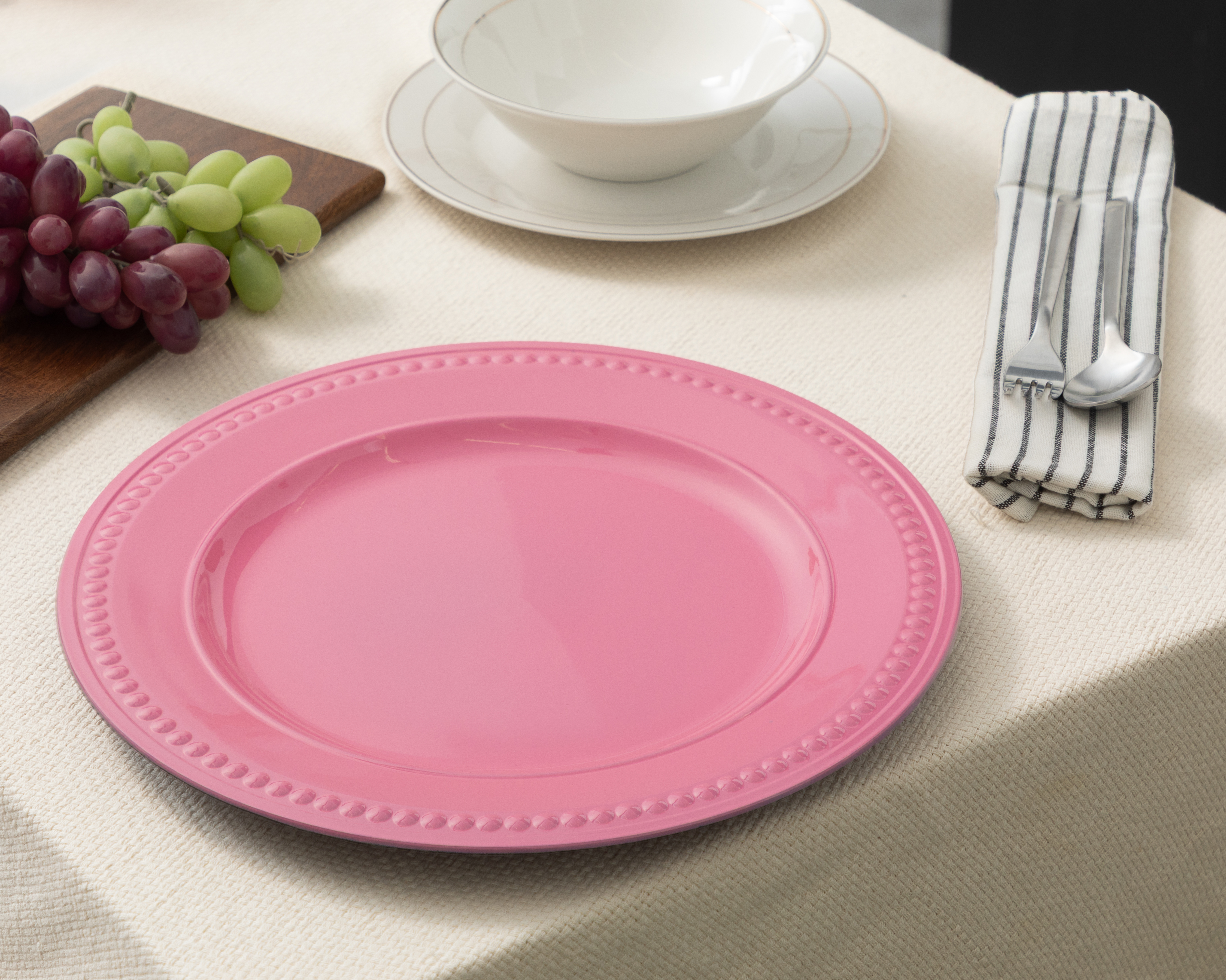 Foto 5 pulgar | Foto 4 | Platón Decorativo Tavish de Plástico