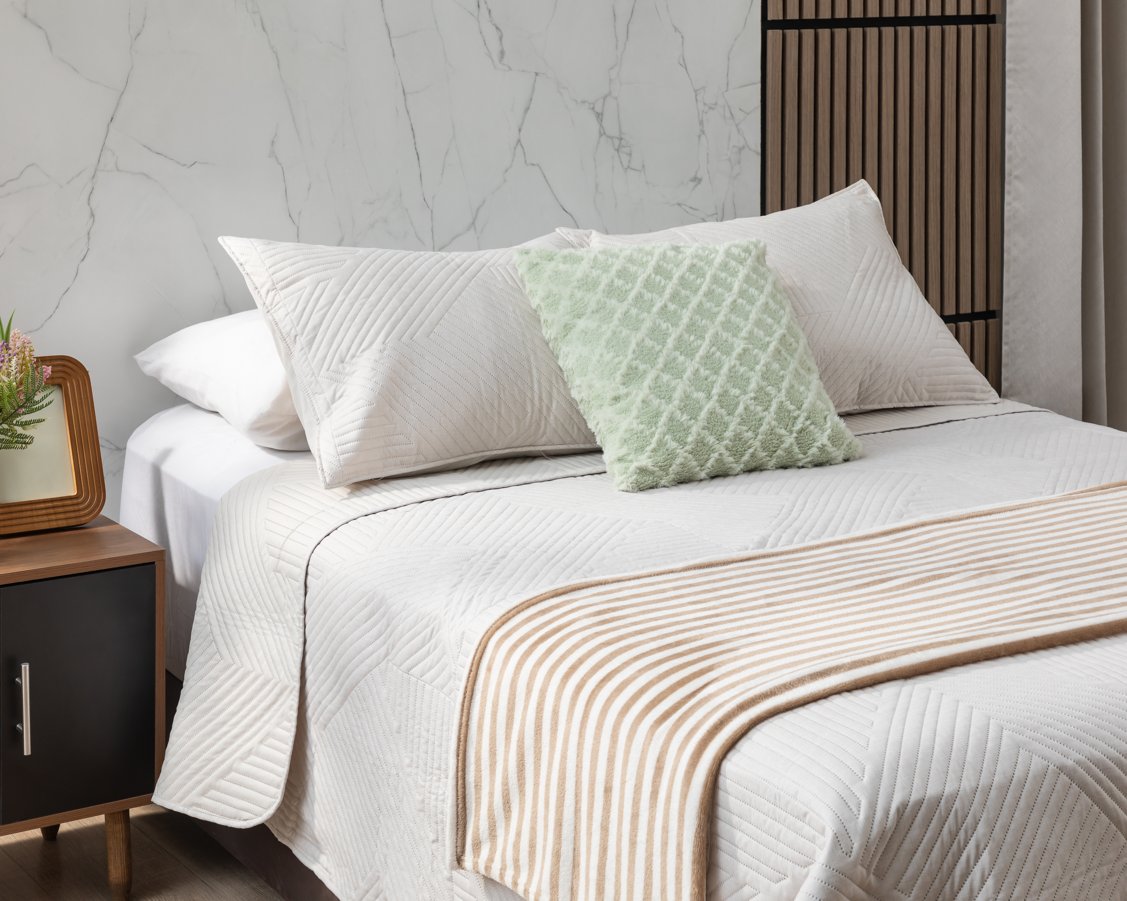 Foto 1 | Foto 1 | Colcha Matrimonial/Queen Size con Fundas para Almohada Starhaus Guiza Arena 3 Piezas