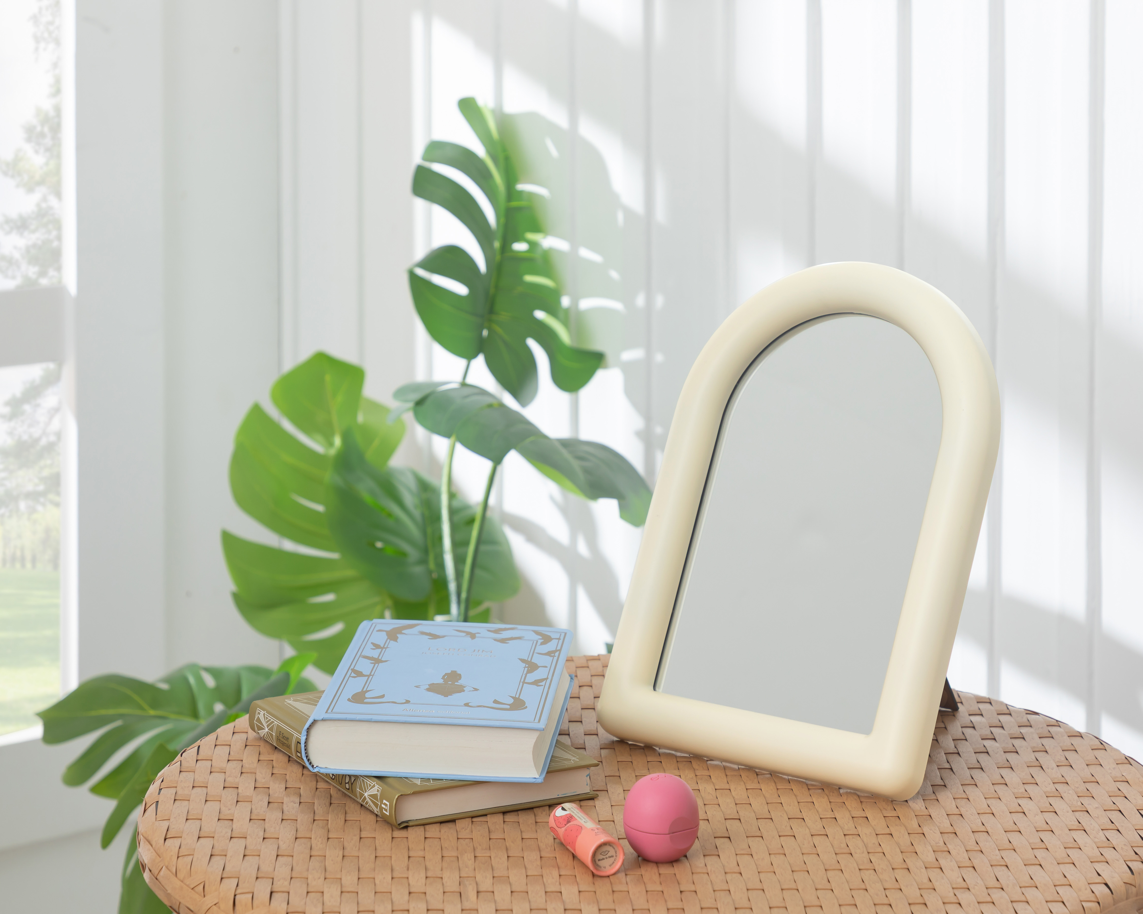 Foto 5 pulgar | Foto 4 | Espejo de Arco Maid 22 x 2.6 x 31.5 cm