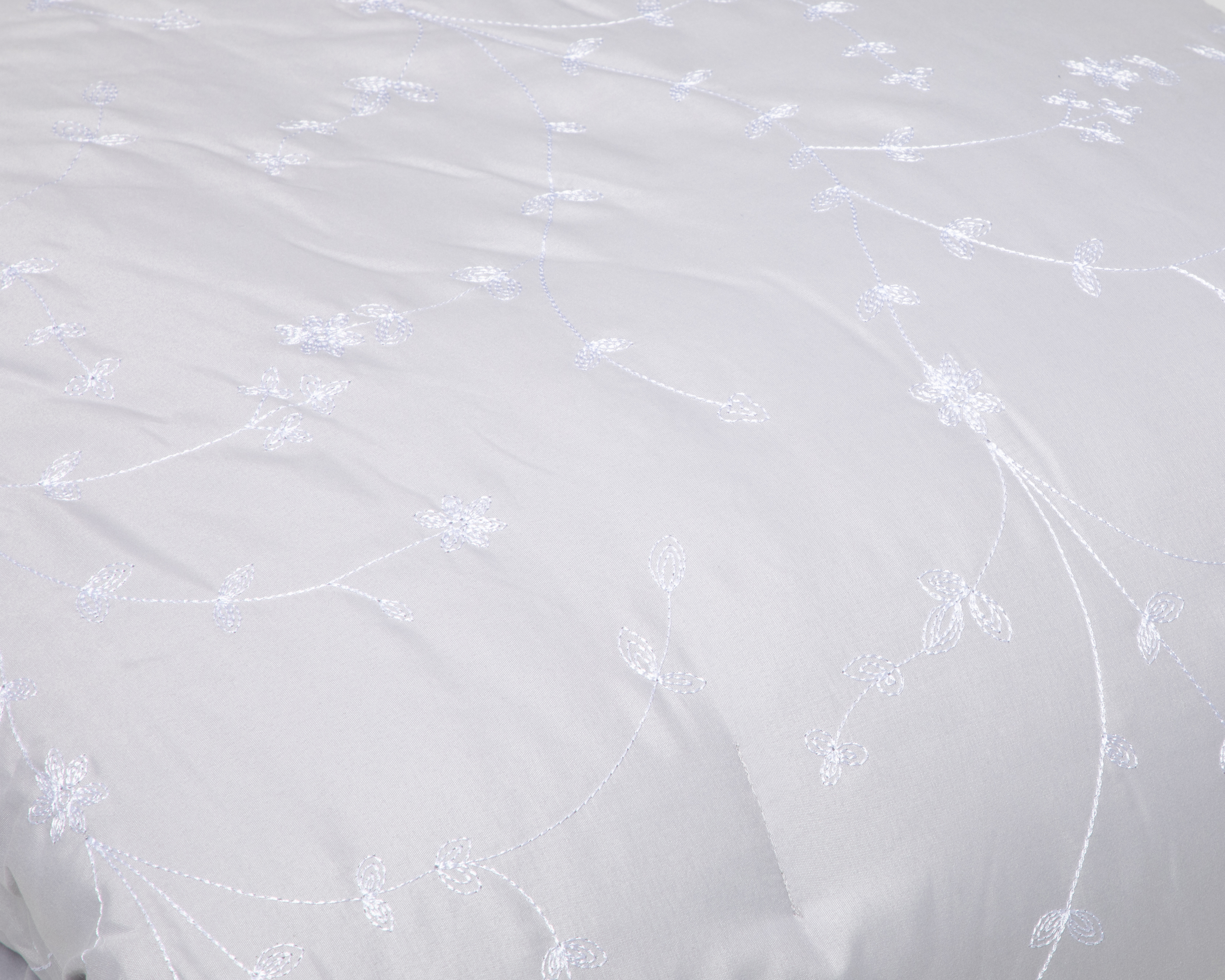 Foto 4 pulgar | Foto 3 | Edredón Matrimonial/Queen Size con Fundas para Almohada Starhaus Paola Mat Gris 3 Piezas