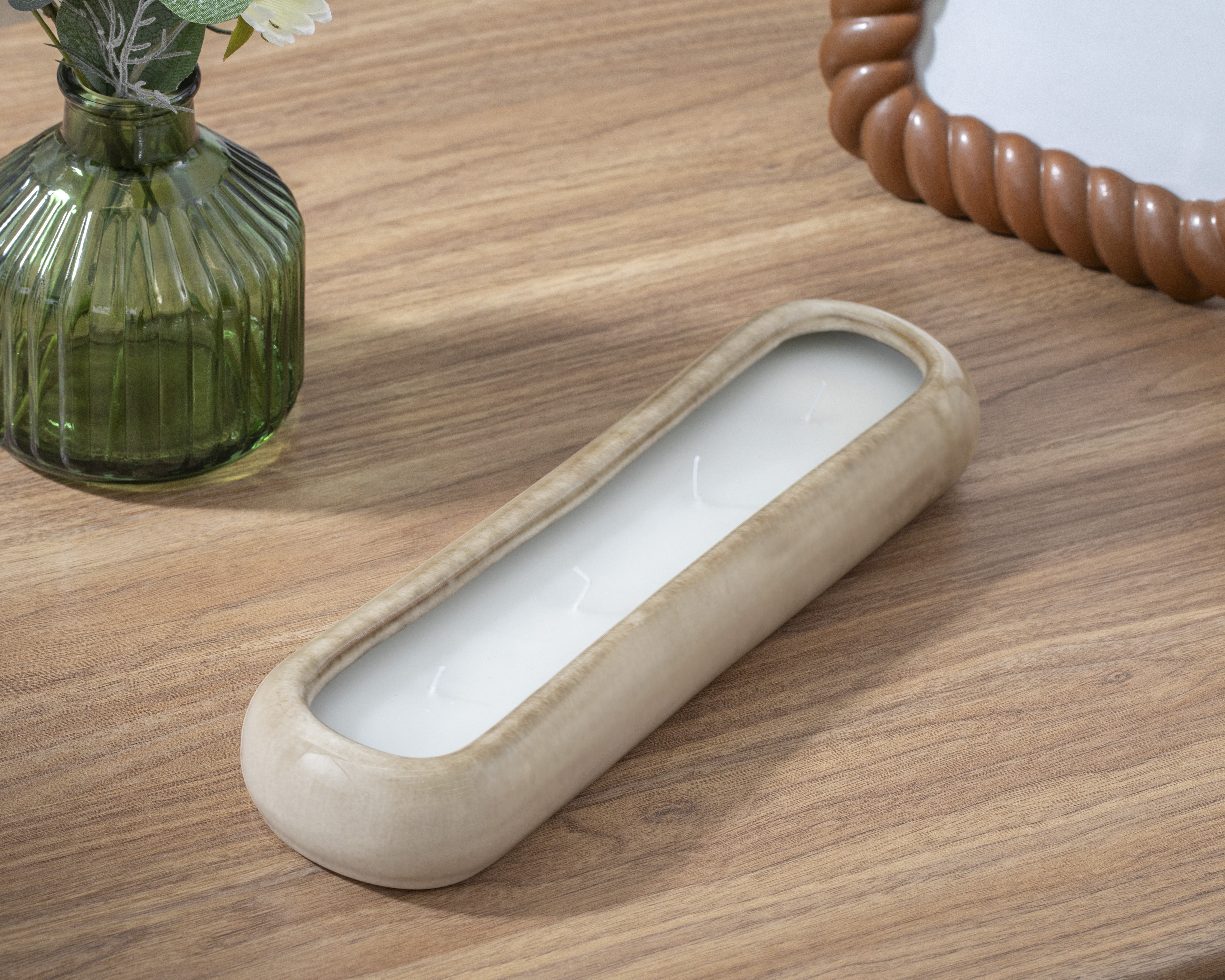 Foto 5 pulgar | Foto 4 | Vela Aromática Butter Cake & Vanilla