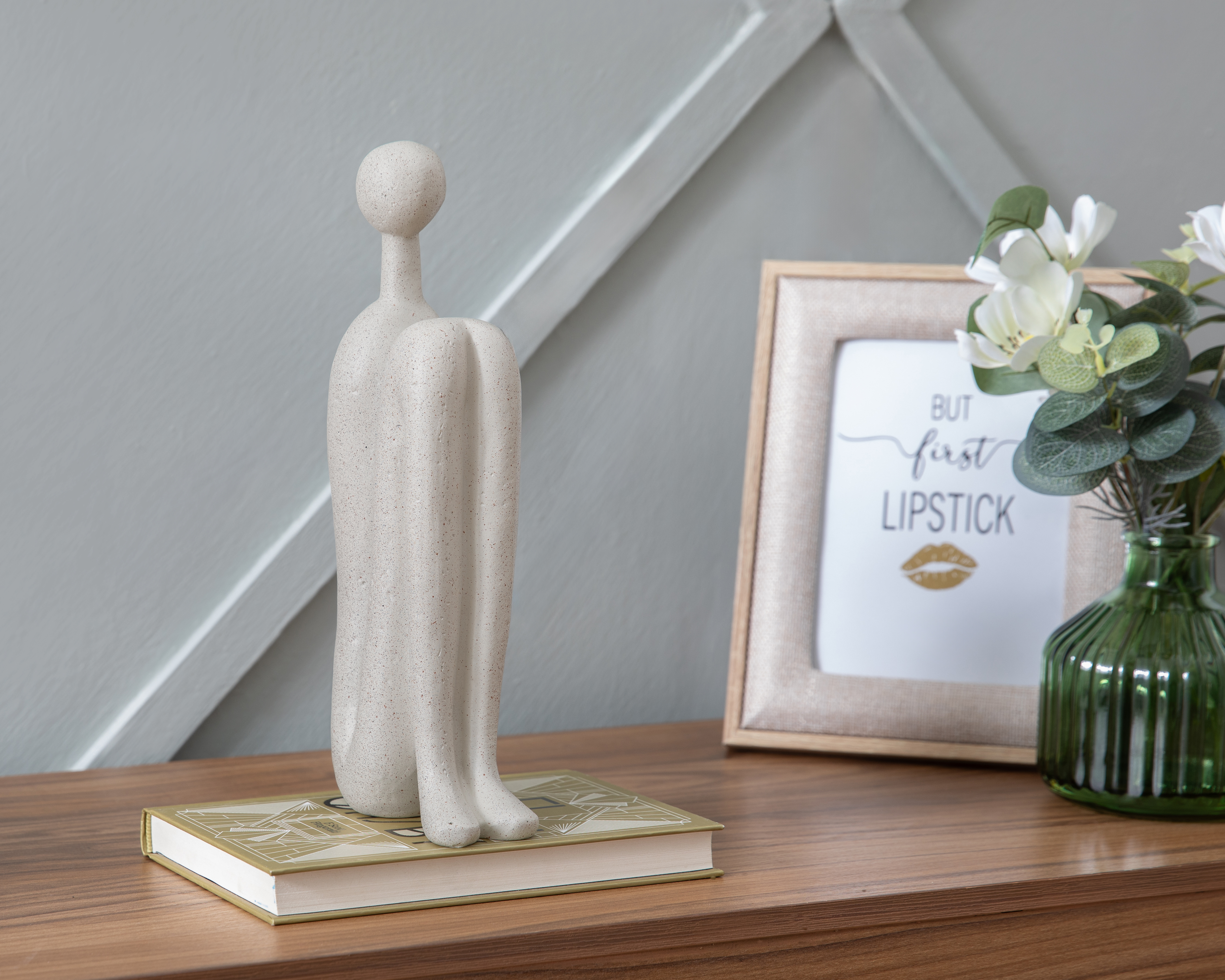 Foto 6 pulgar | Foto 5 | Escultura Humana Fionn de Poliresina