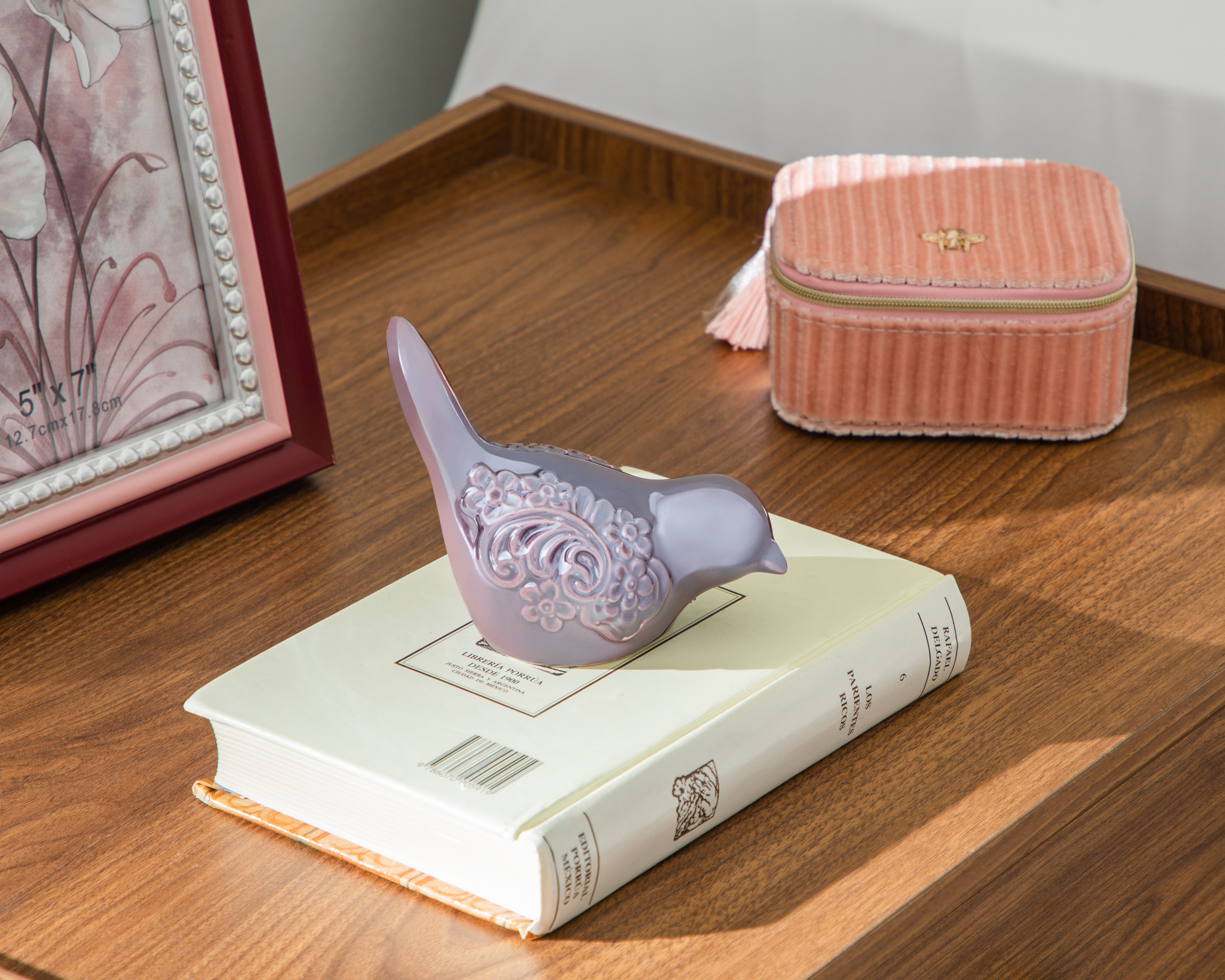 Foto 6 pulgar | Foto 5 | Escultura Pájaro Momoto