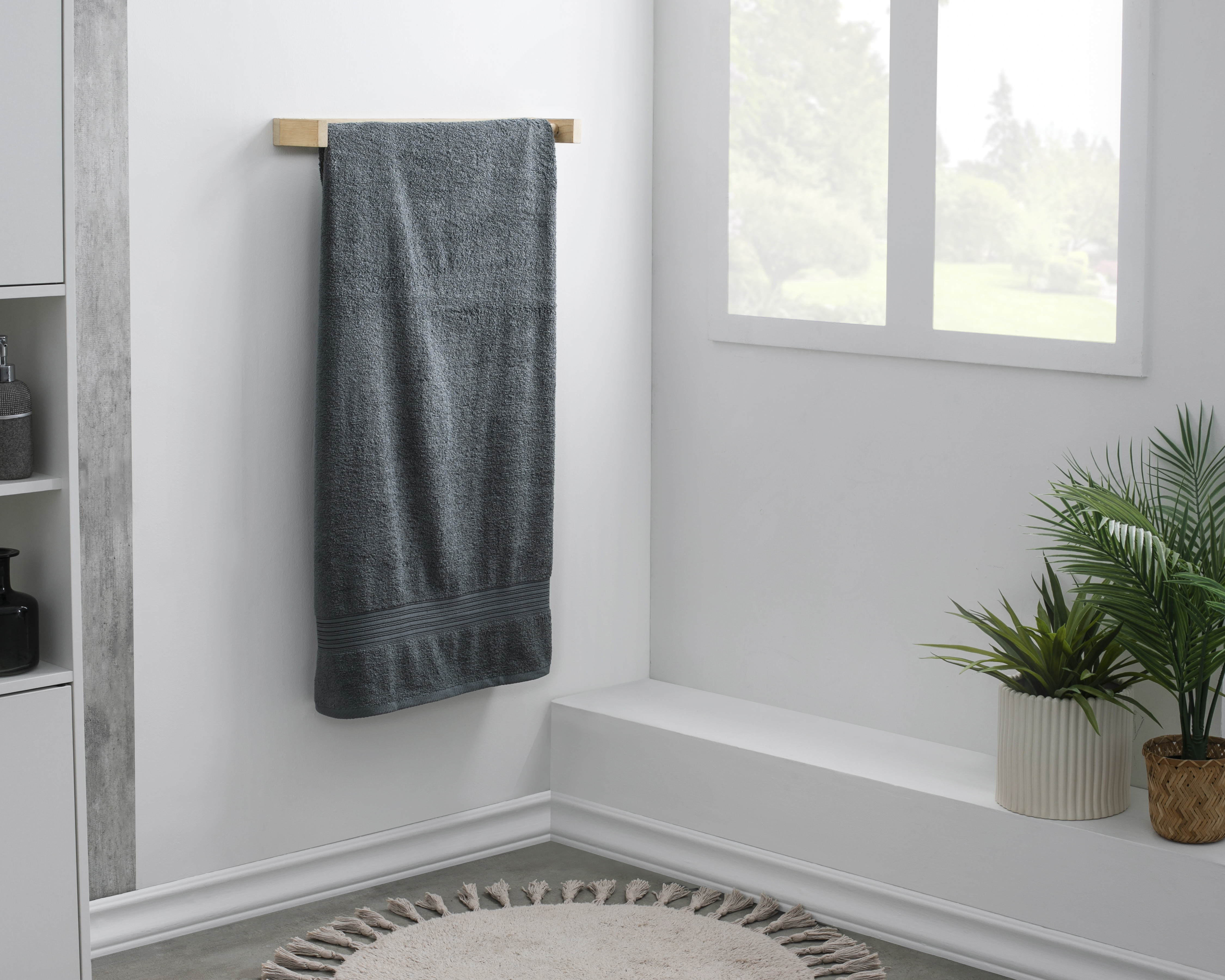 Foto 5 pulgar | Foto 4 | Toalla de Medio Baño Sergio Gris