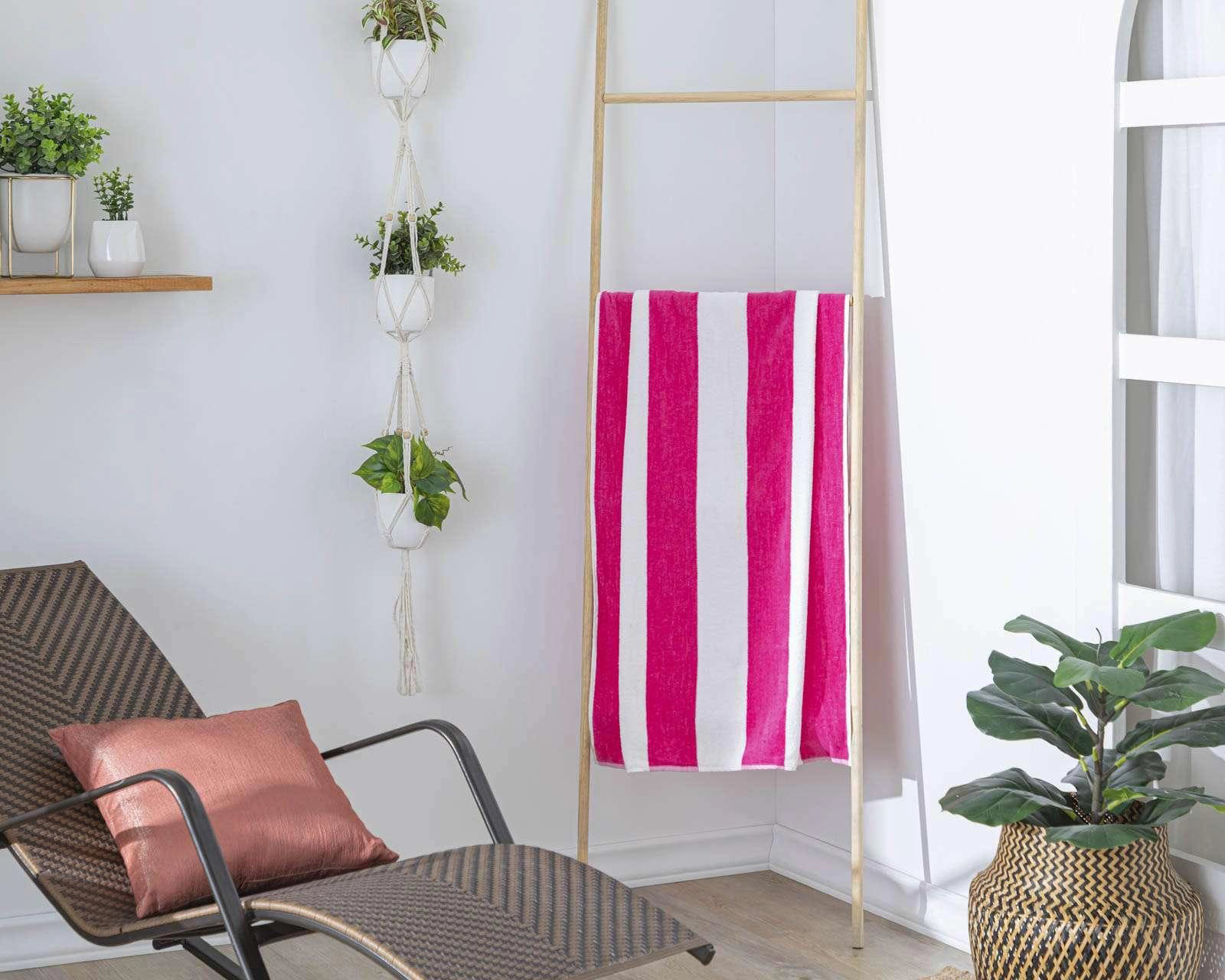 Foto 3 | Foto 3 | Toalla de Medio Baño Velour Rosa