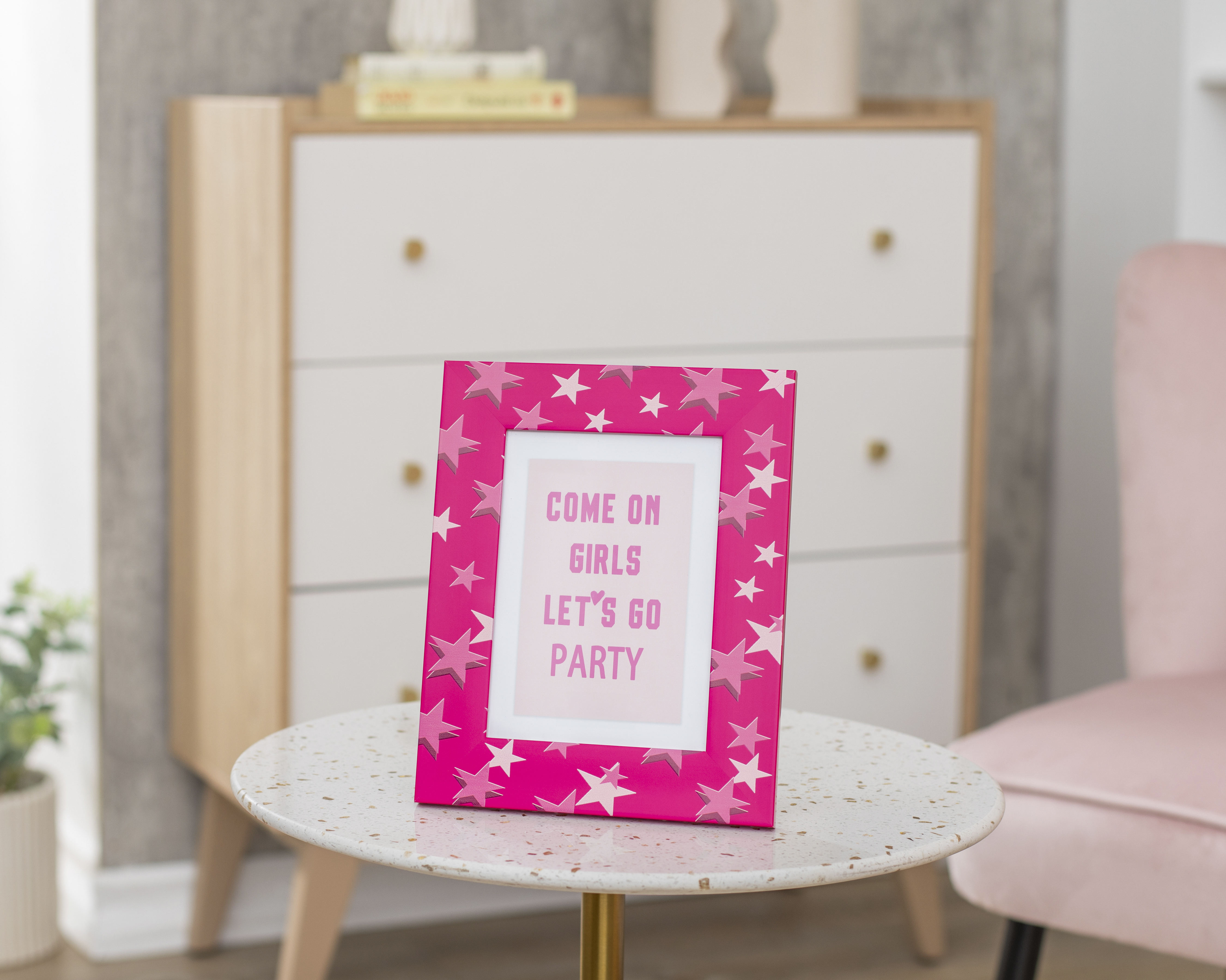 Foto 4 | Foto 4 | Portarretrato de Poliresina 5 x 7"