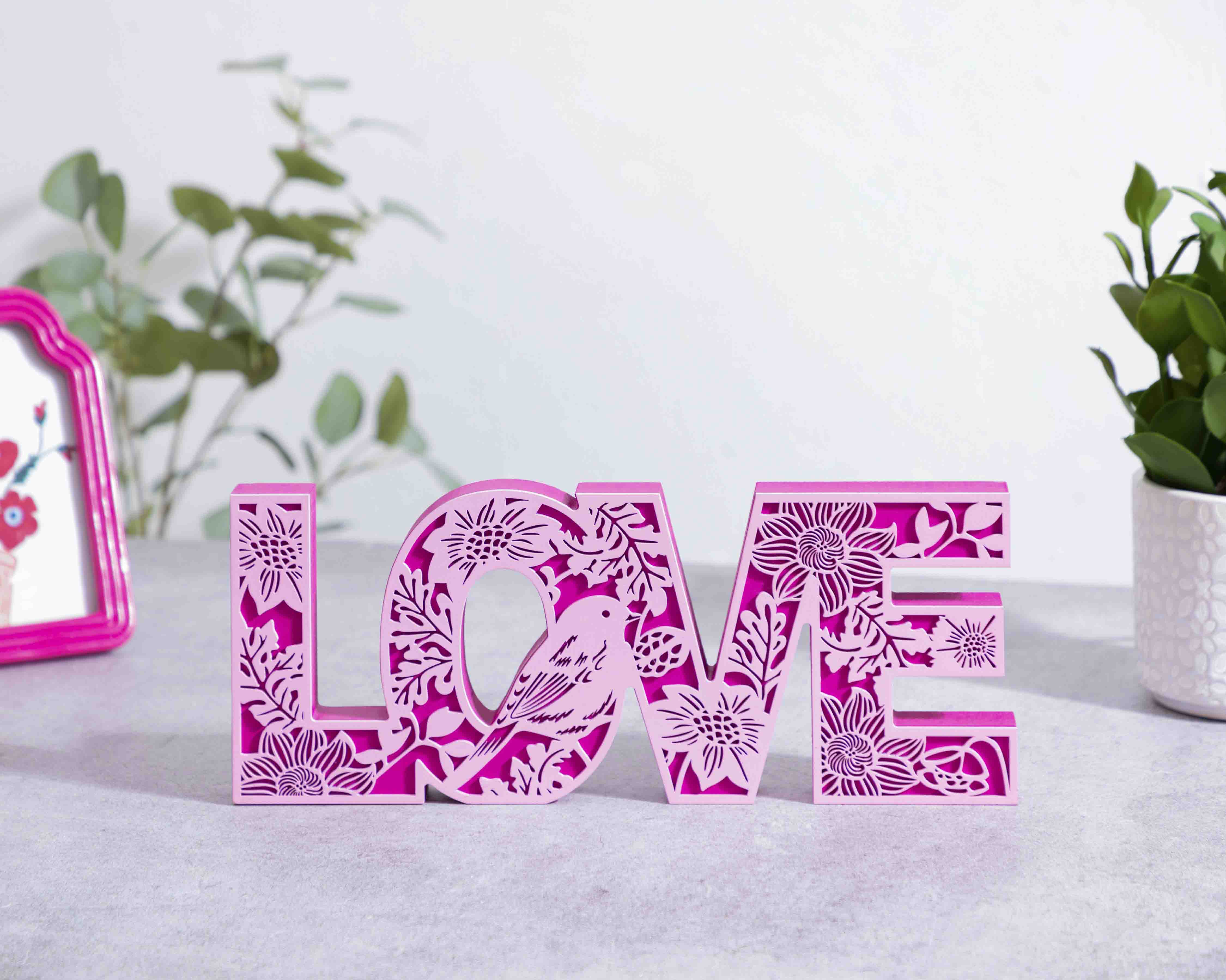 Foto 6 pulgar | Foto 5 | Letrero Decorativo Love Pink