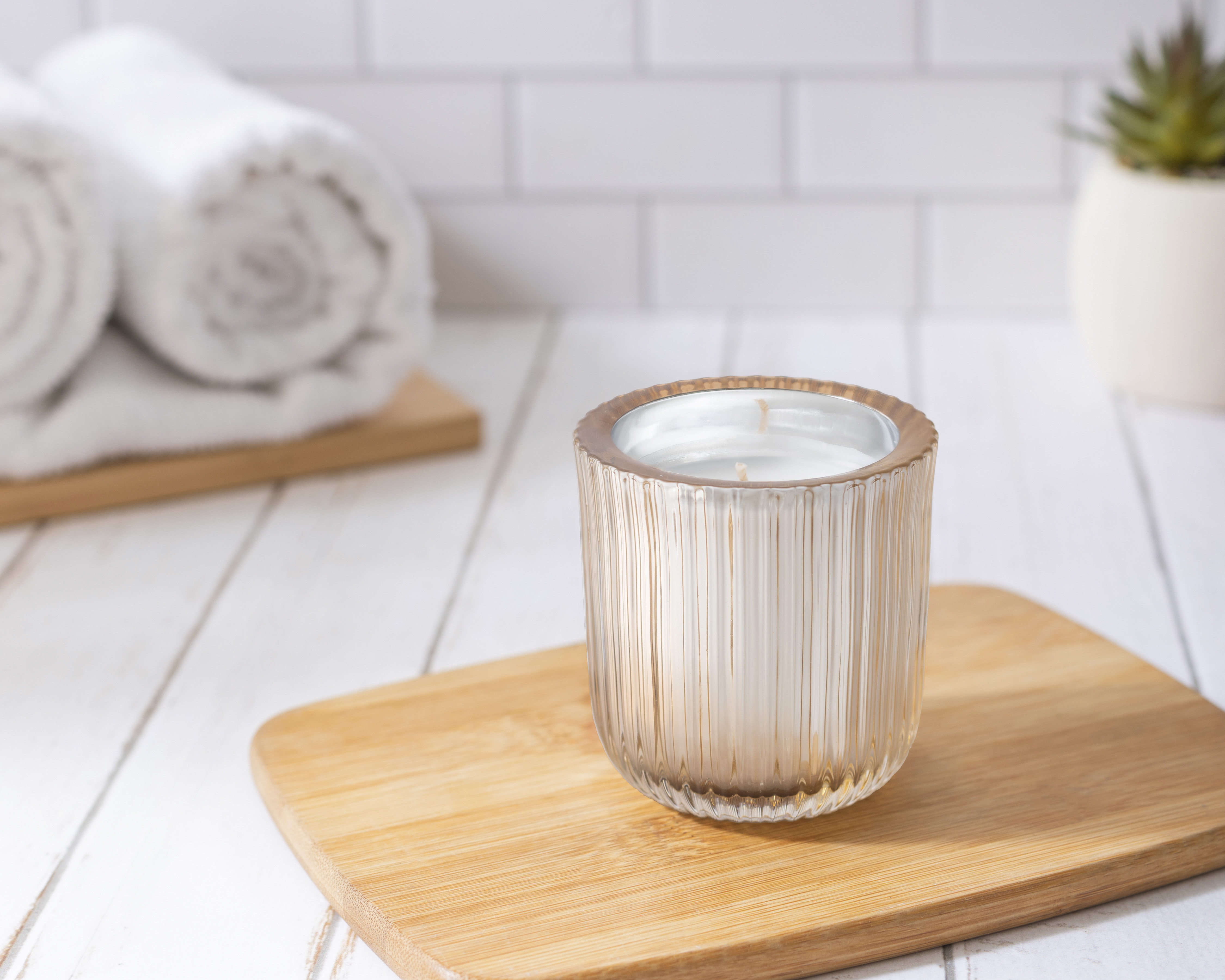 Foto 5 pulgar | Foto 4 | Vela Aromática Ginger Pear