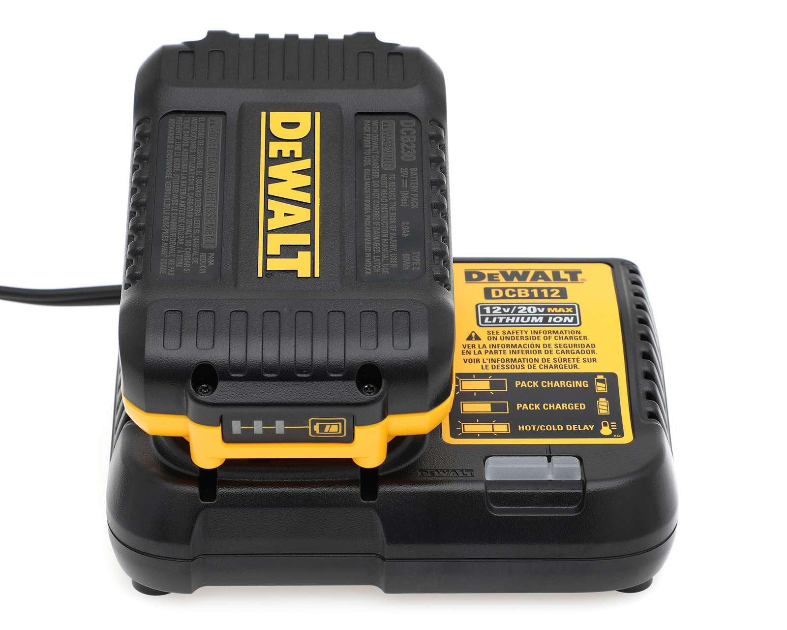Foto 4 pulgar | Foto 3 | Batería y Cargador DeWalt DCB230C 20V XR Max 3
