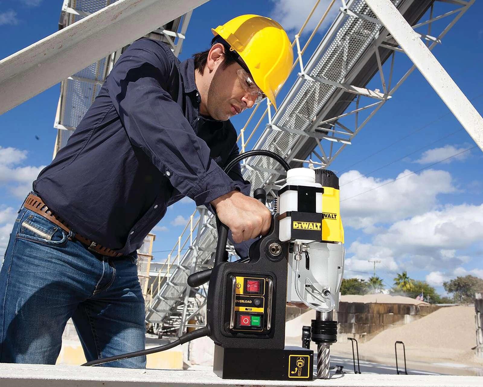 Foto 8 | Foto 8 | Taladro Magnético Dewalt DWE1622K-B3 1,200 W