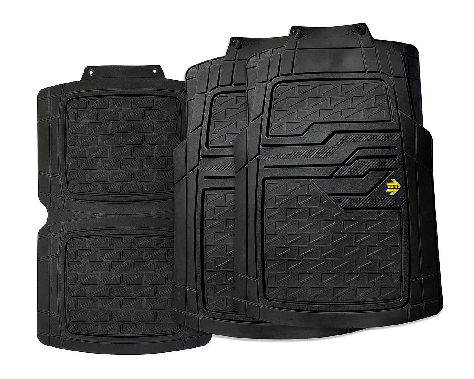 Tapete para Auto Momo Negro 4 Piezas