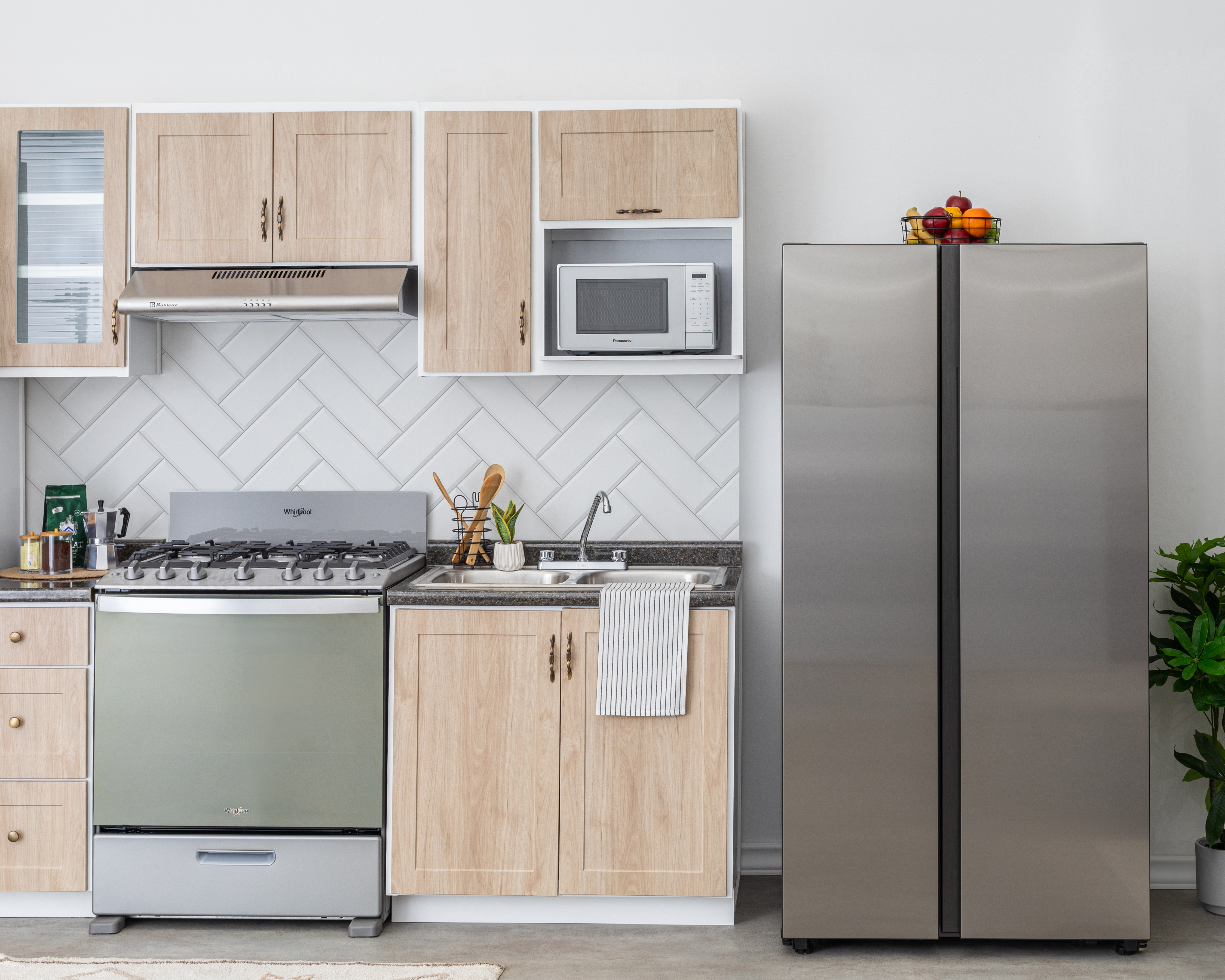 Foto 6 | Foto 7 | Estufa Whirlpool de Piso 30" con 6 Quemadores de Gas LP WFR3400D