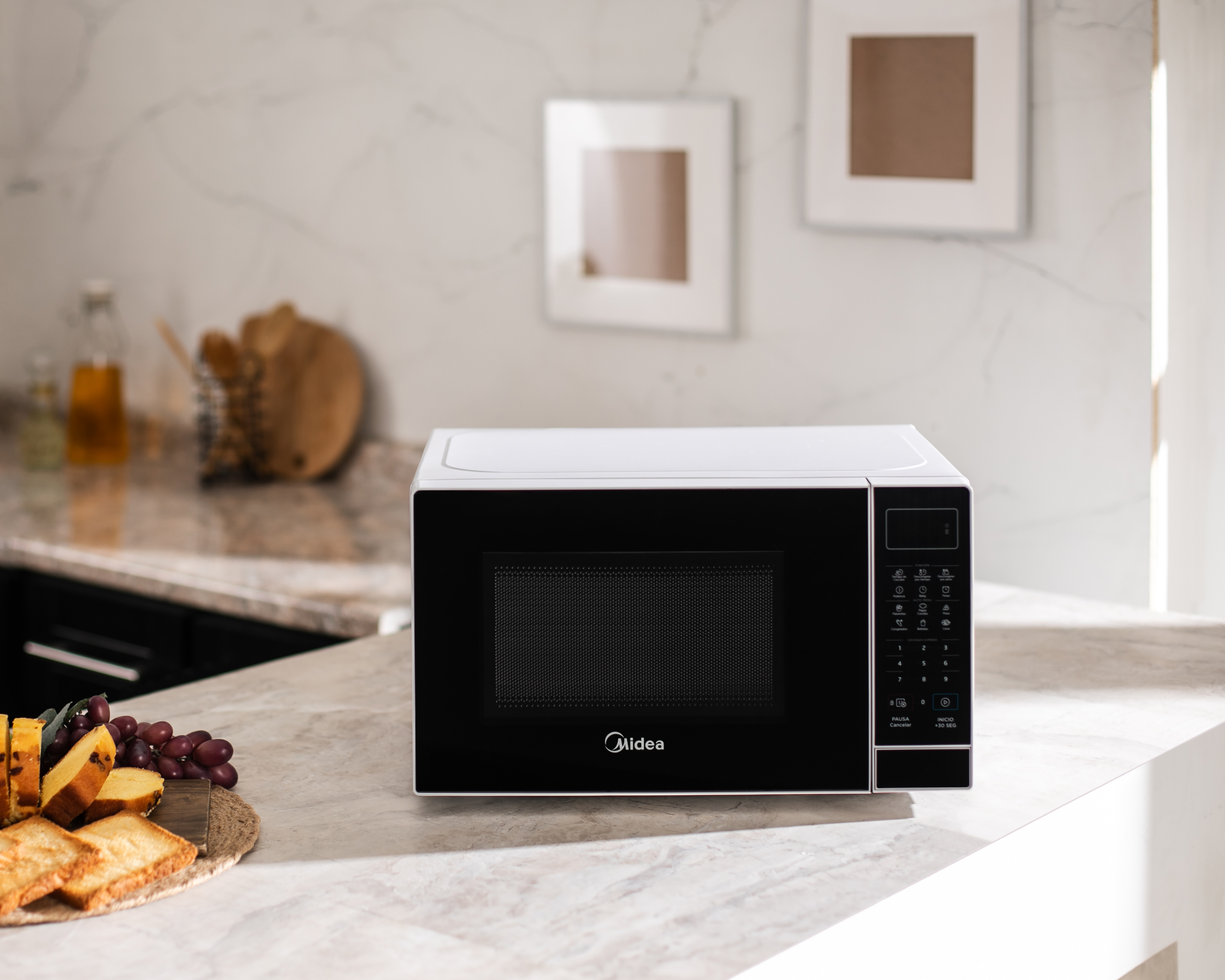 Foto 6 | Foto 6 | Microondas Midea 0.7 Pies MMDR07S2BW Negro