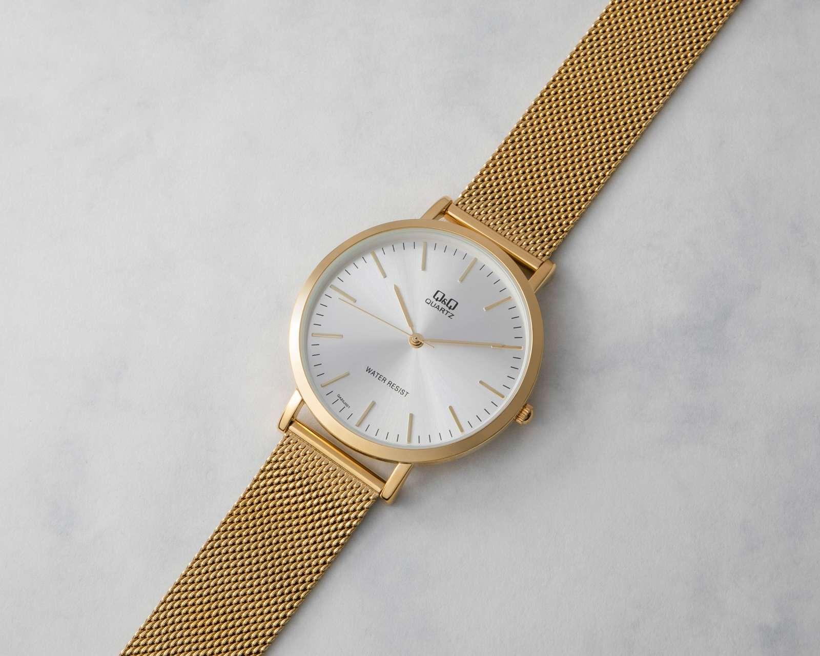 Foto 5 | Foto 5 | Reloj Q&Q QA20J001Y Dorado