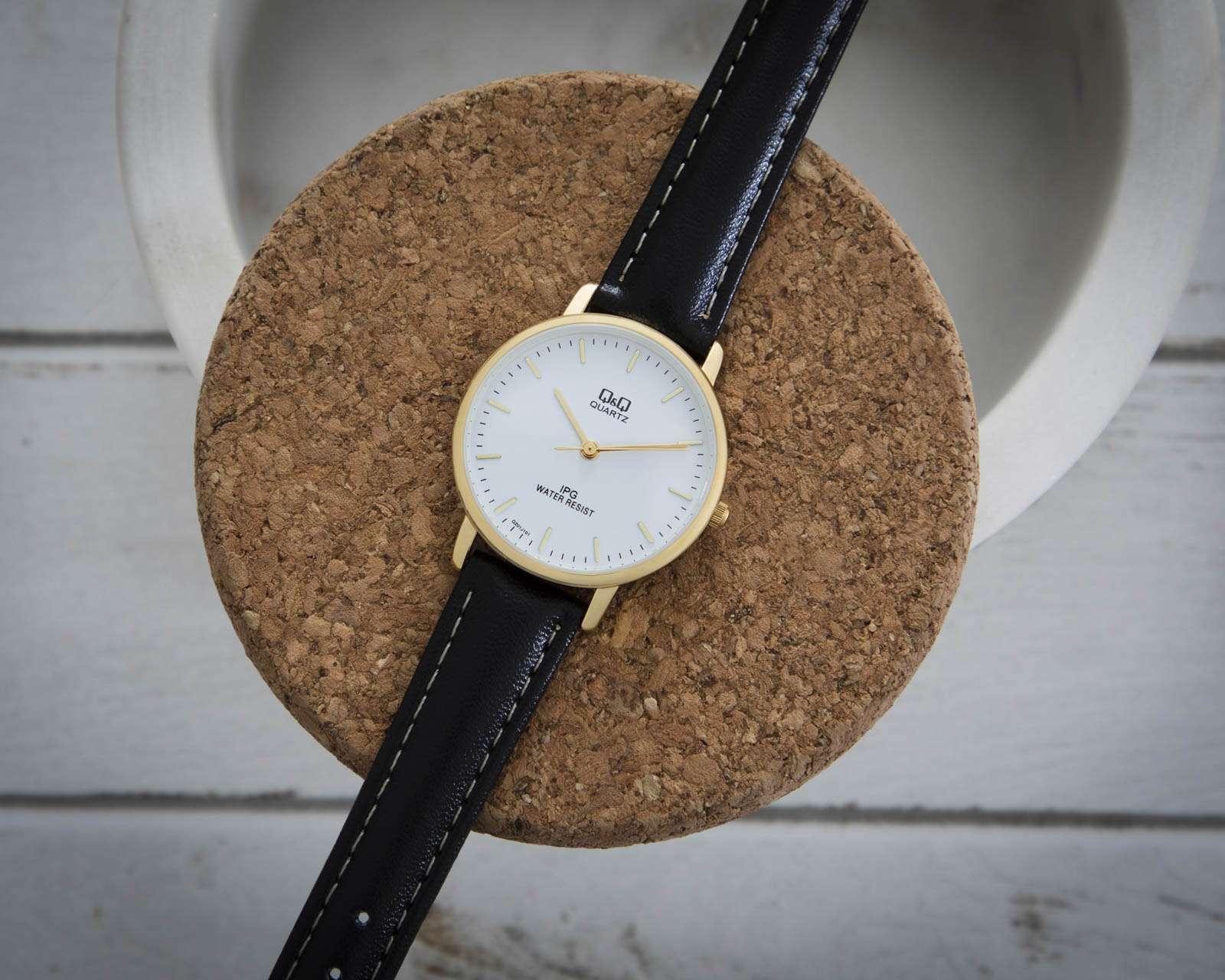 Foto 4 | Foto 5 | Reloj Q&Q QZ01J101Y Negro