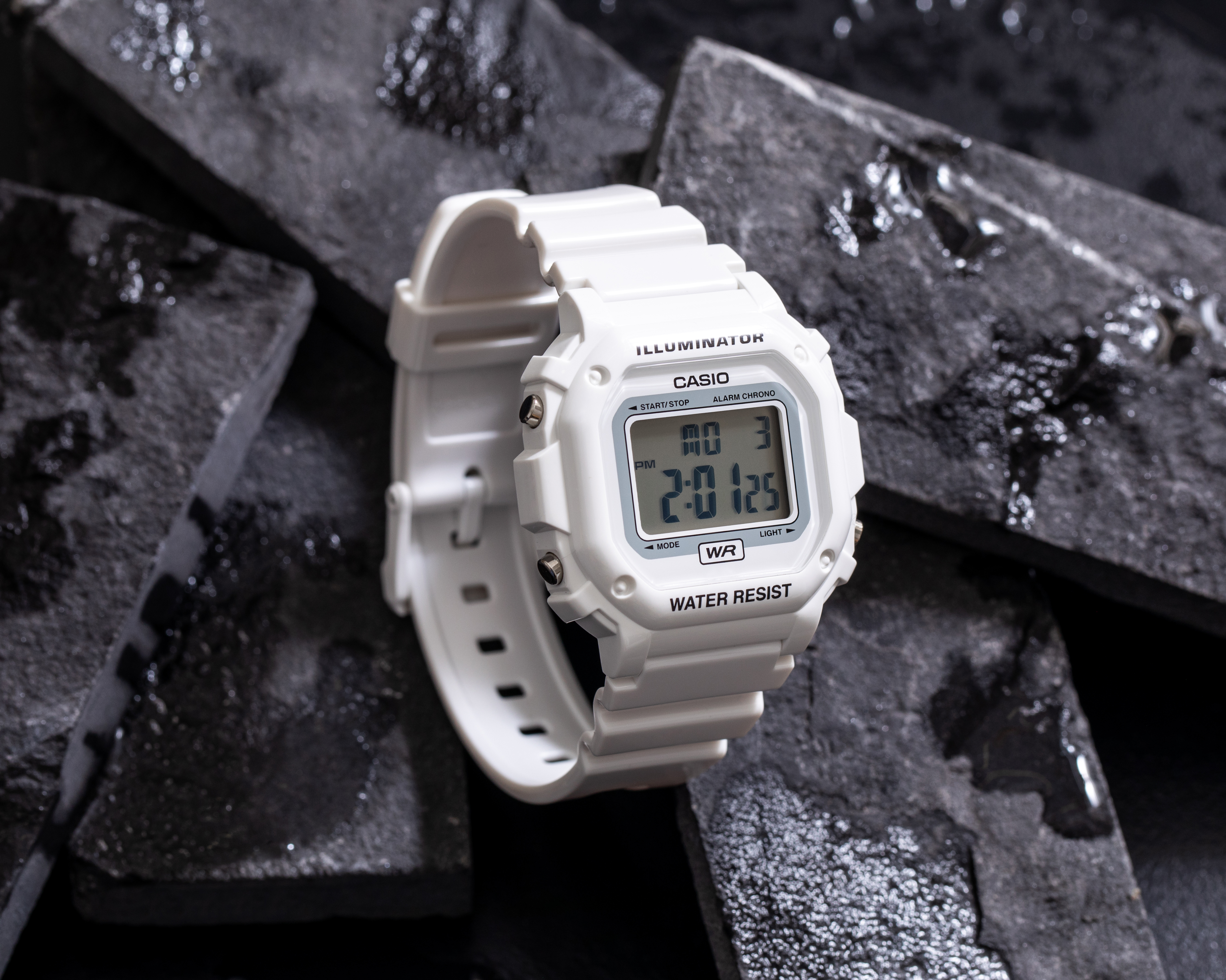 Foto 3 pulgar | Foto 2 | Reloj para Mujer Casio F-108WHC-7BCF Blanco