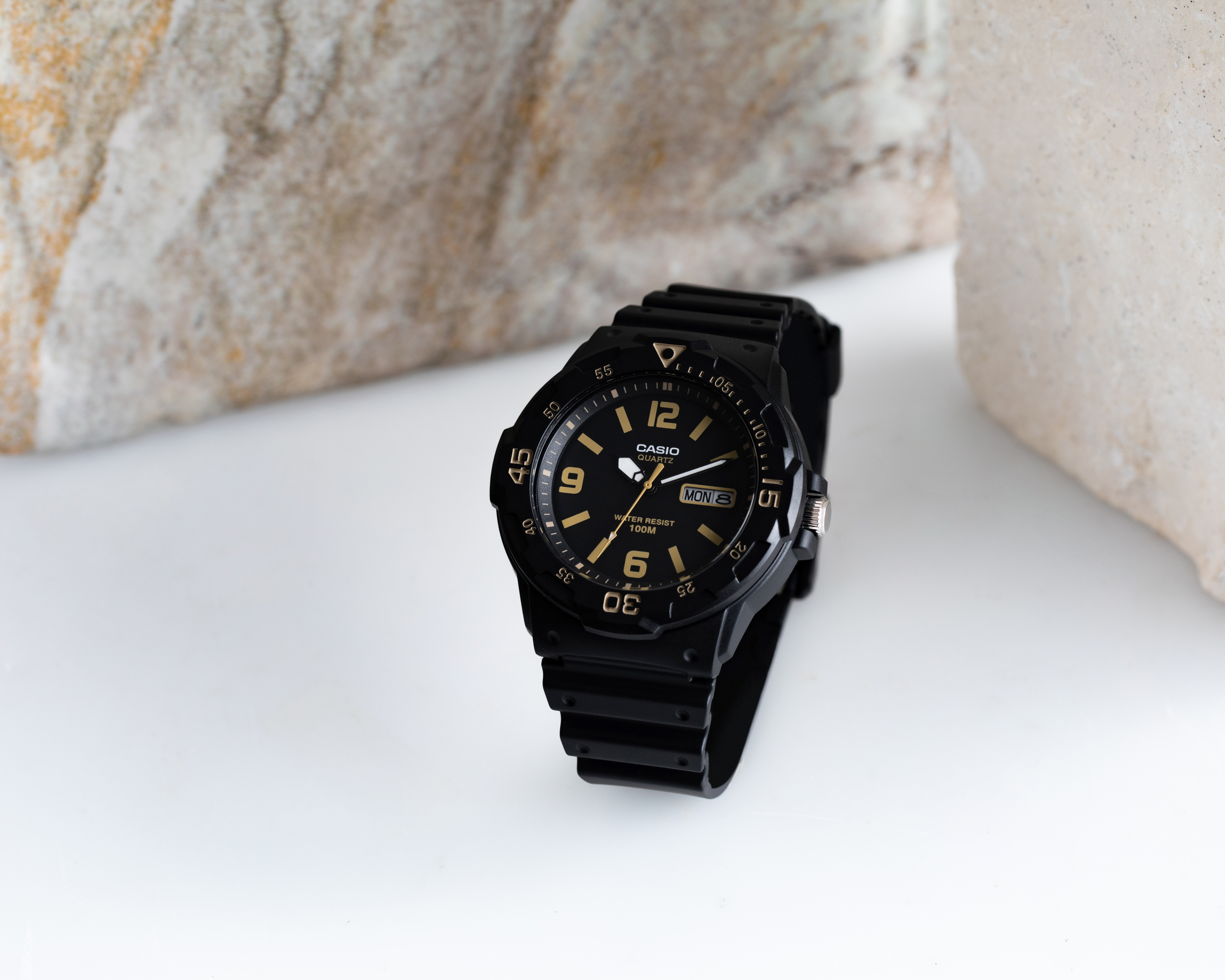 Foto 5 pulgar | Foto 4 | Reloj Casio MRW-200H-1B3VCF Negro