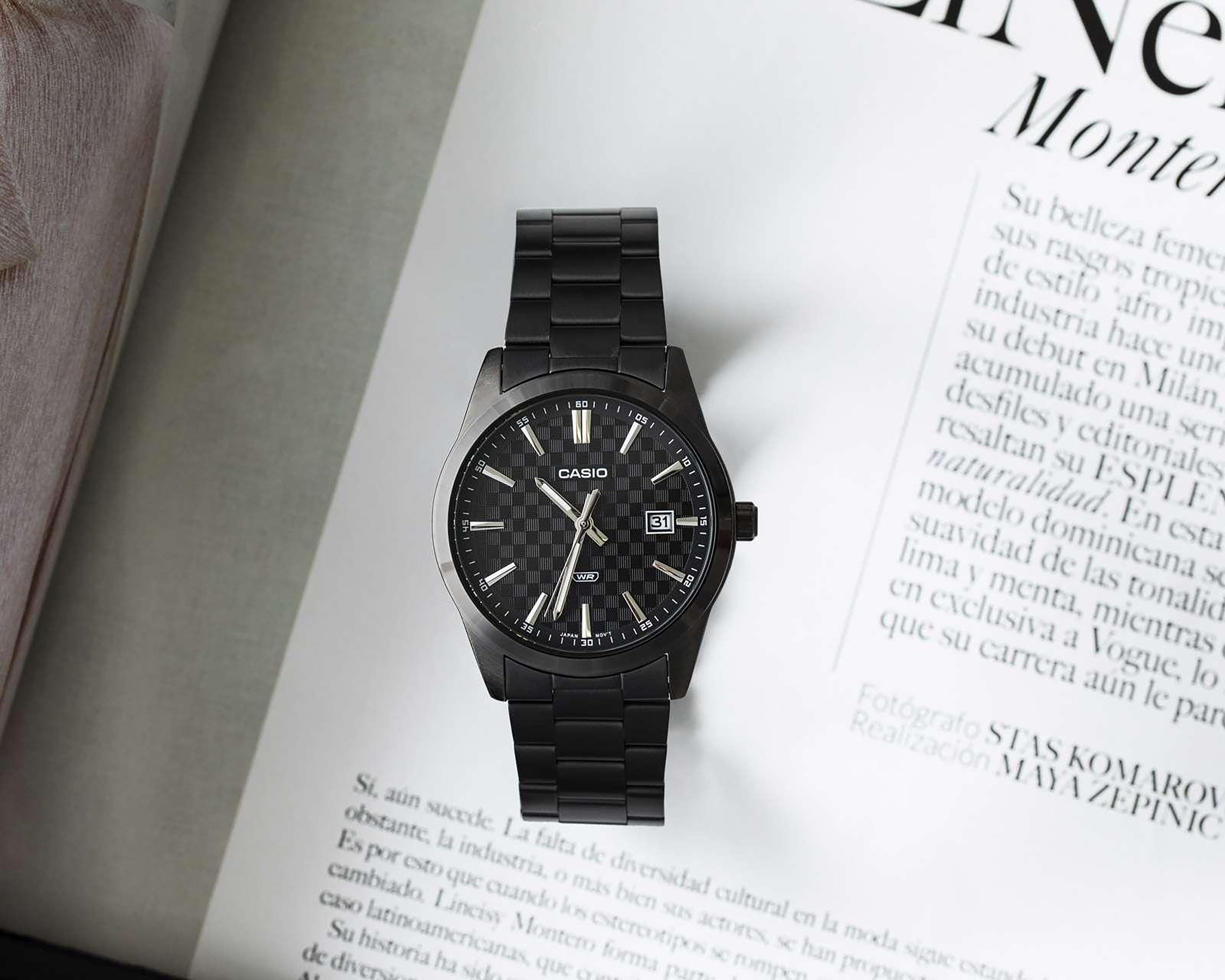 Foto 6 | Foto 6 | Reloj para Hombre Casio MTP-VD03B-1ACF Negro
