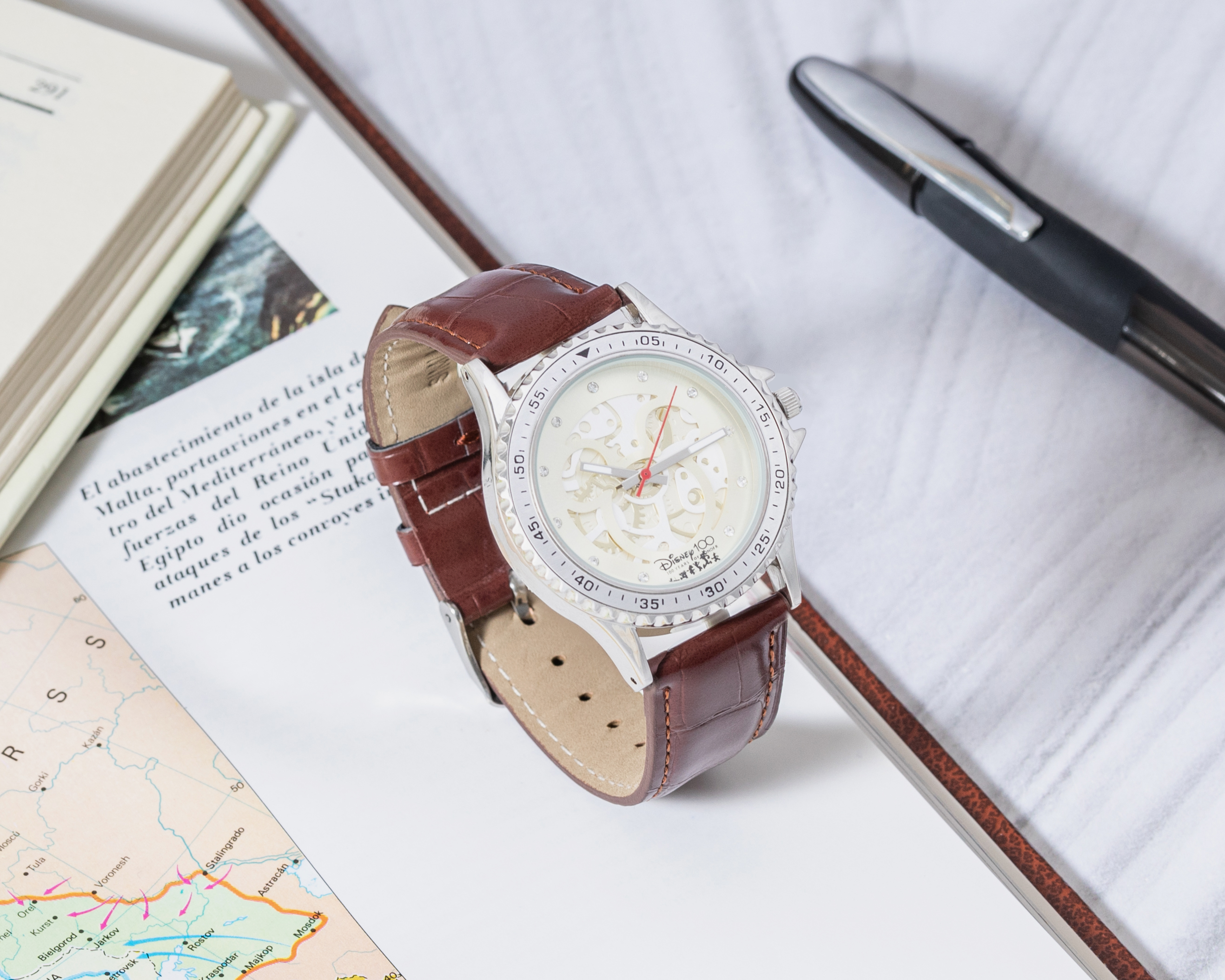 Foto 7 pulgar | Foto 6 | Reloj Disney Mickey Mouse Plateado