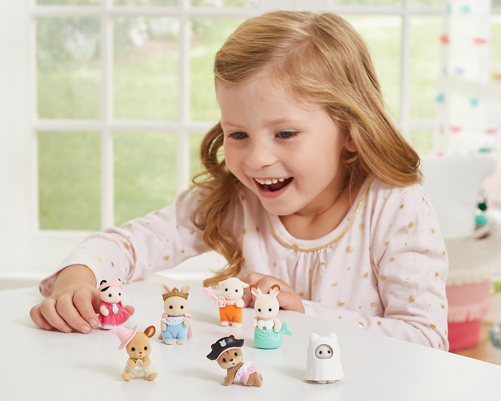 Foto 9 | Foto 9 | Ternurines Figura Sorpresa Sylvanian Families Baby Costume