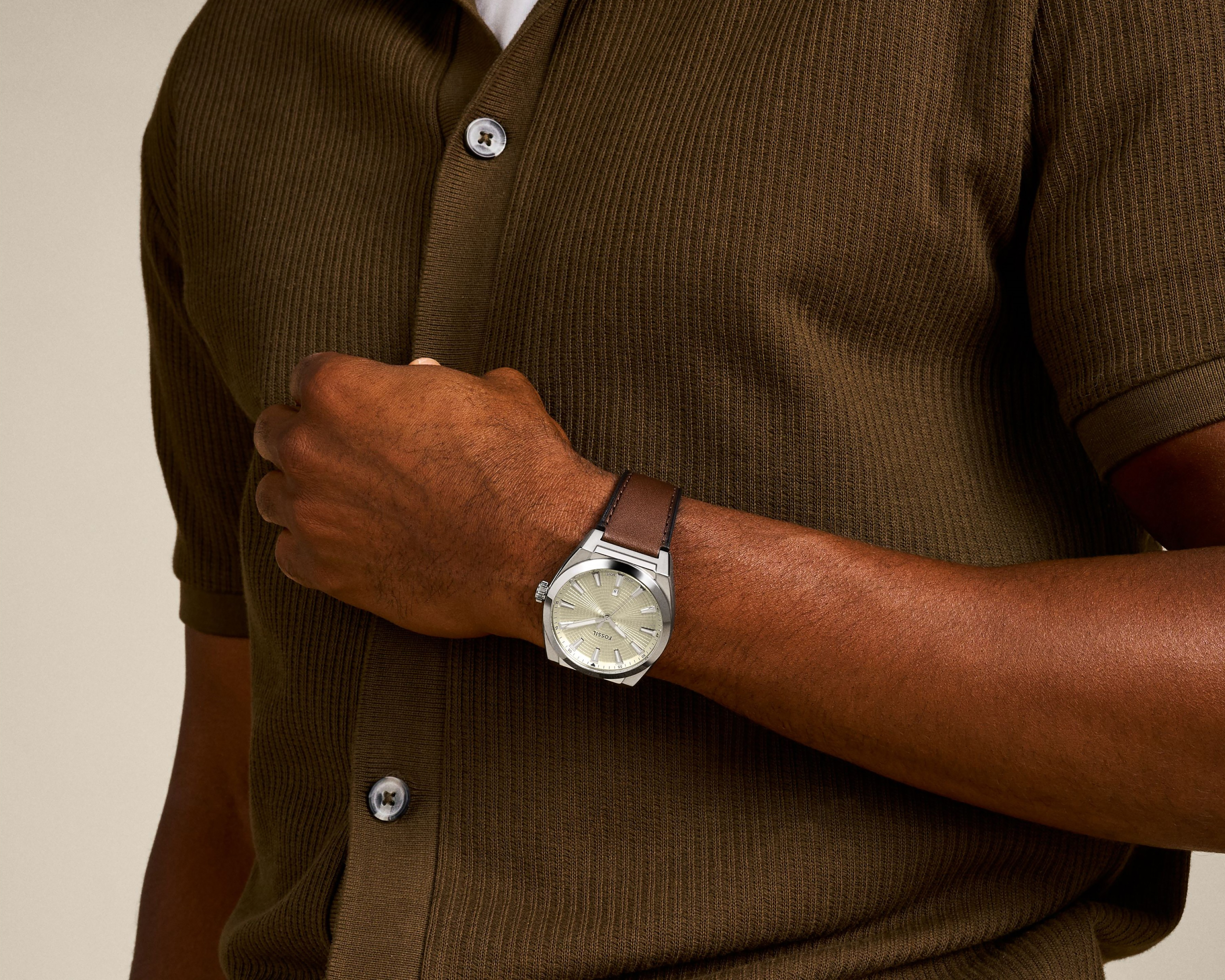 Foto 6 pulgar | Foto 5 | Reloj Fossil para Hombre FS6071 Café Everett