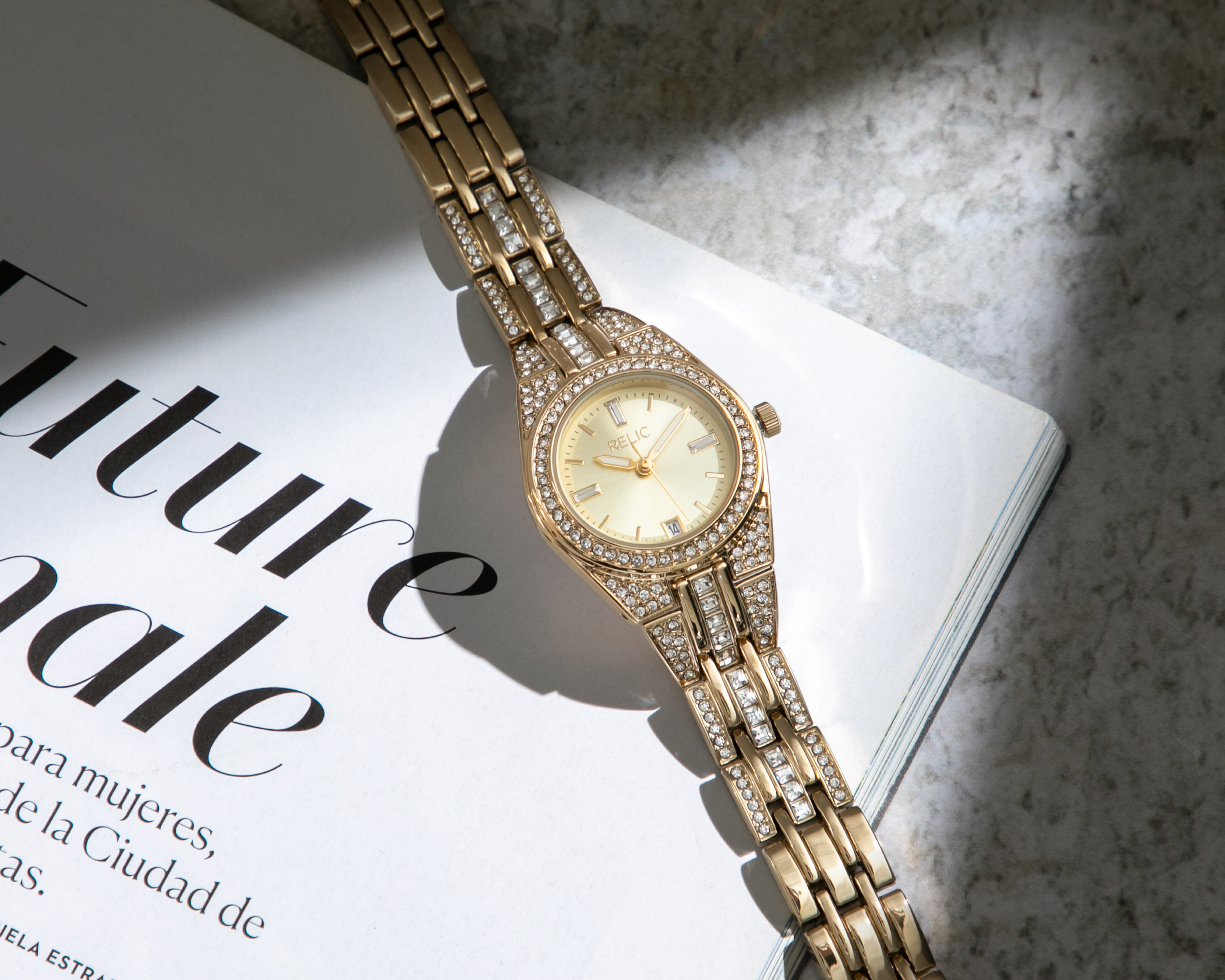 Foto 5 | Foto 5 | Reloj para Mujer Relic Dorado ZR12672