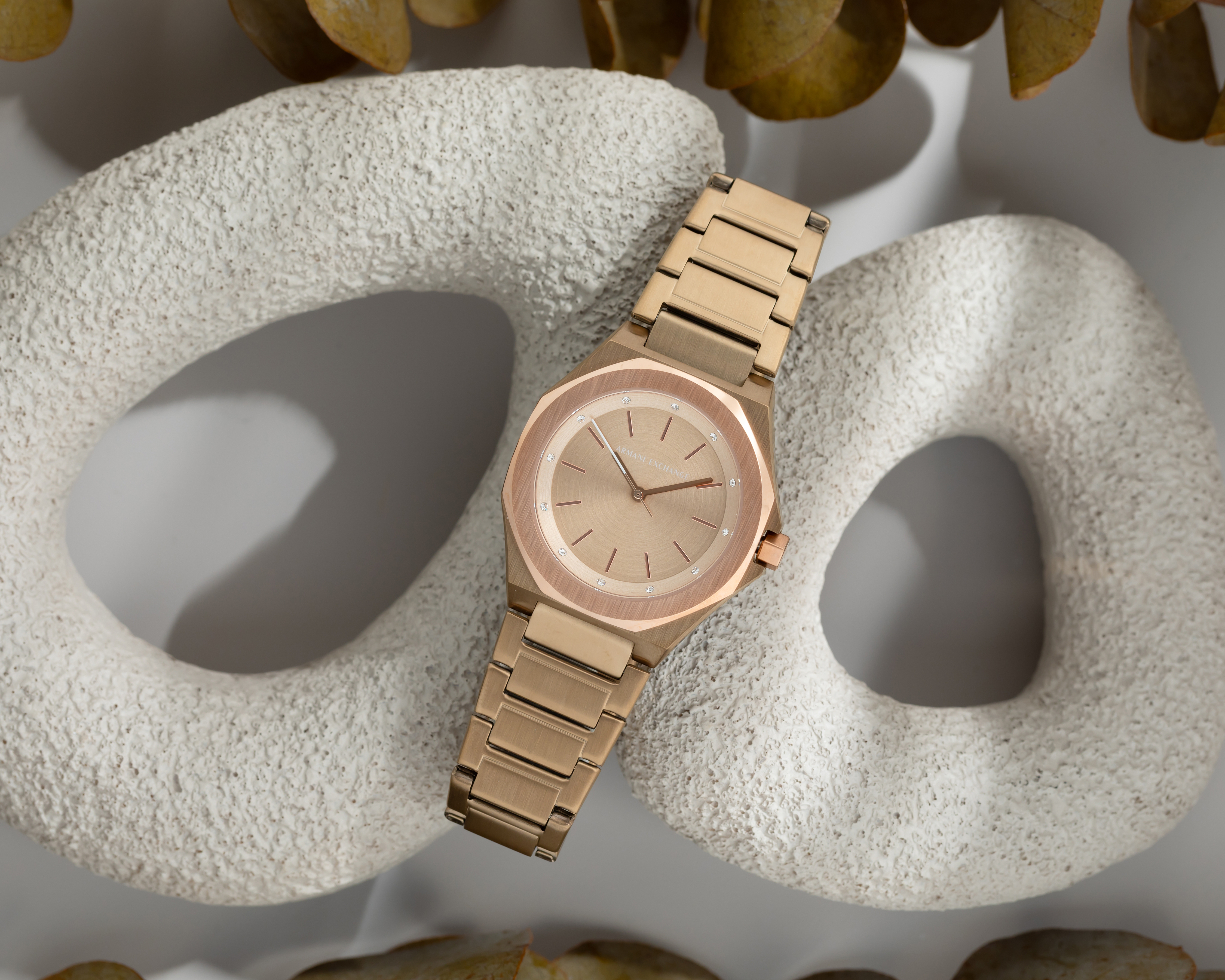 Foto 8 pulgar | Foto 7 | Reloj para Mujer Armani Exchange Dorado AX4616