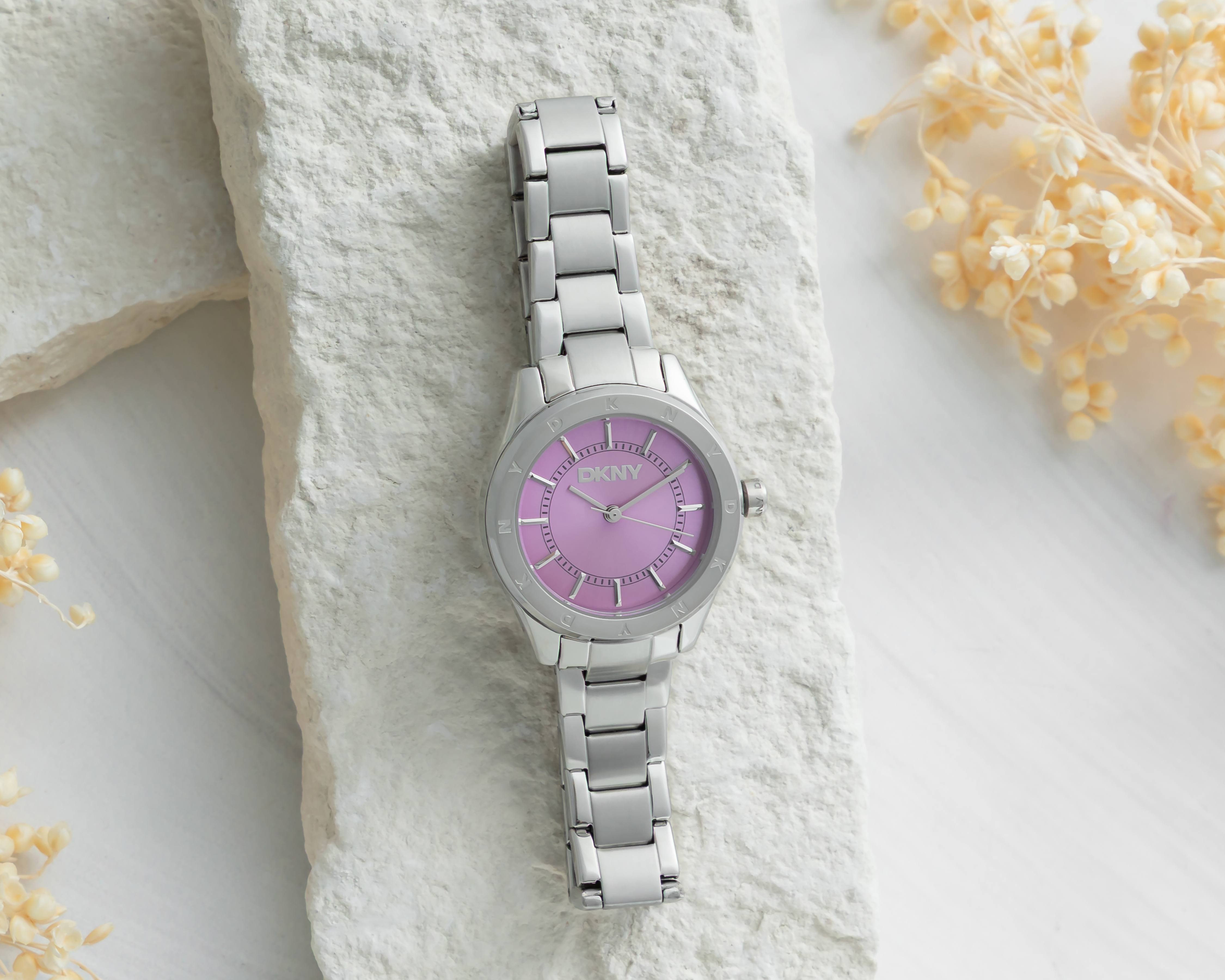 Foto 7 pulgar | Foto 6 | Reloj DKNY para Mujer DK1L018M0025 Plateado
