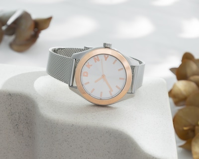 Foto 4 | Foto 4 | Reloj DKNY para Mujer Astoria Logo Plateado