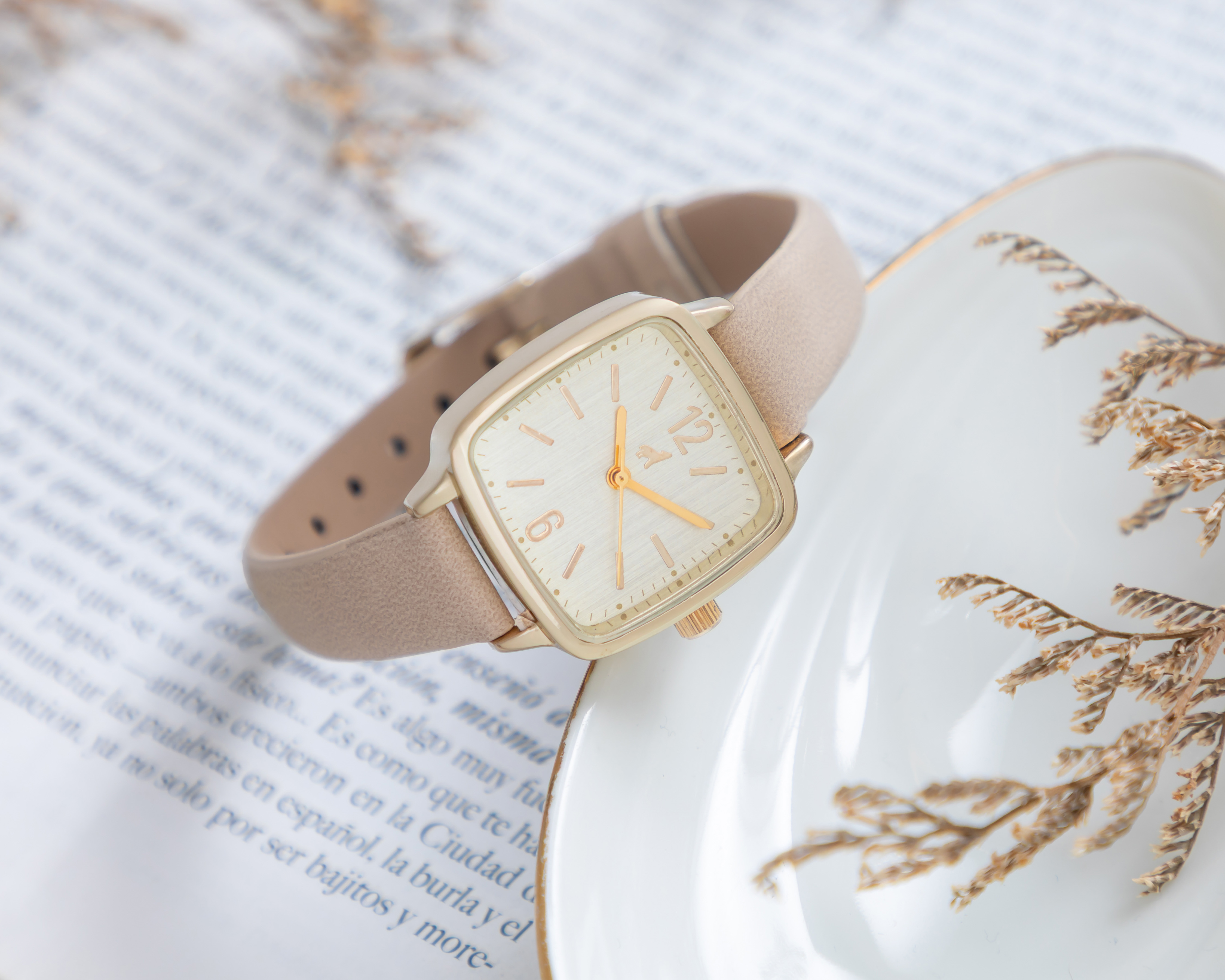 Foto 6 | Foto 6 | Reloj Refill para Mujer RFL-CD450 Beige