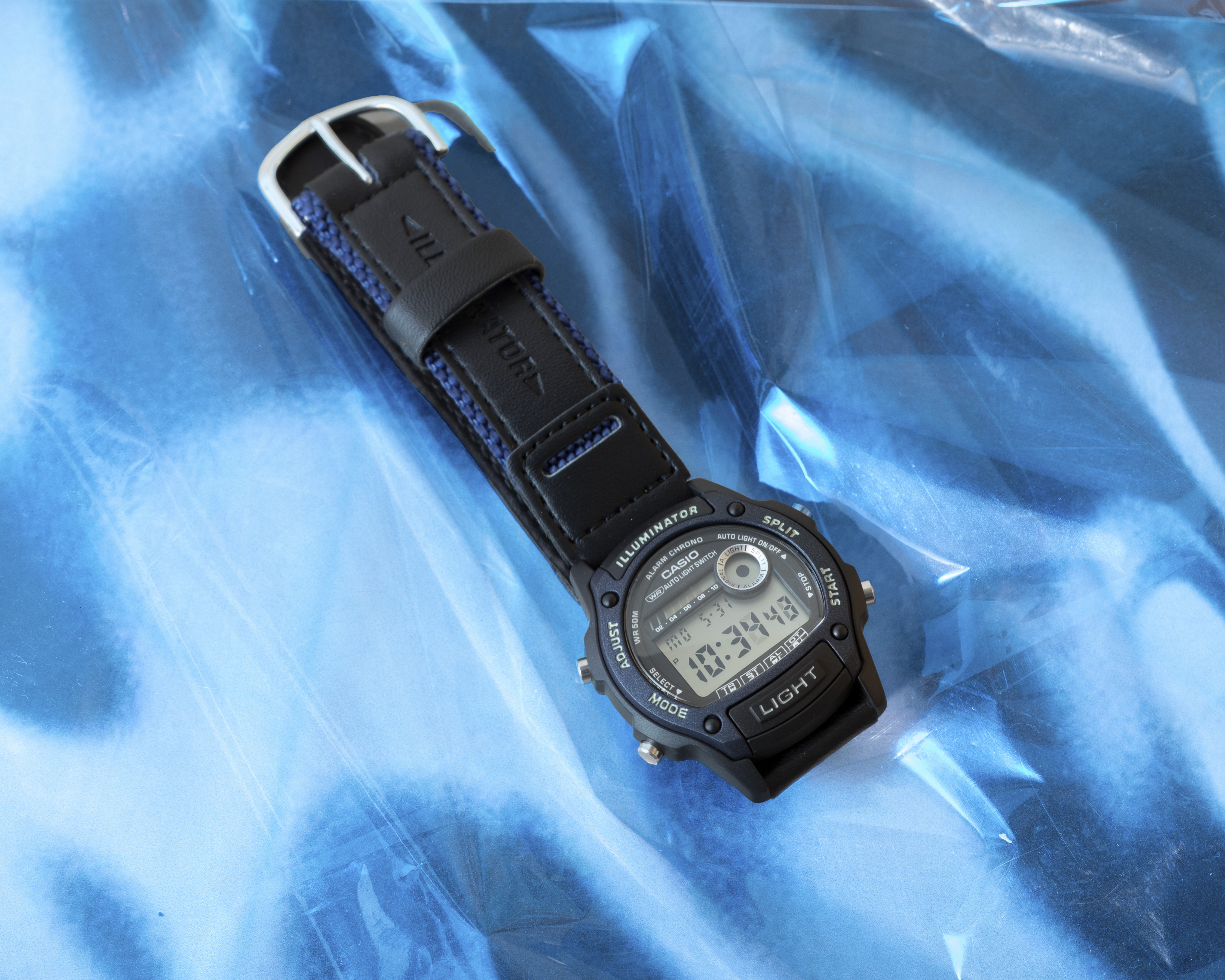 Foto 6 | Foto 6 | Reloj Casio Unisex W-220HF-2AVCF Azul/Negro
