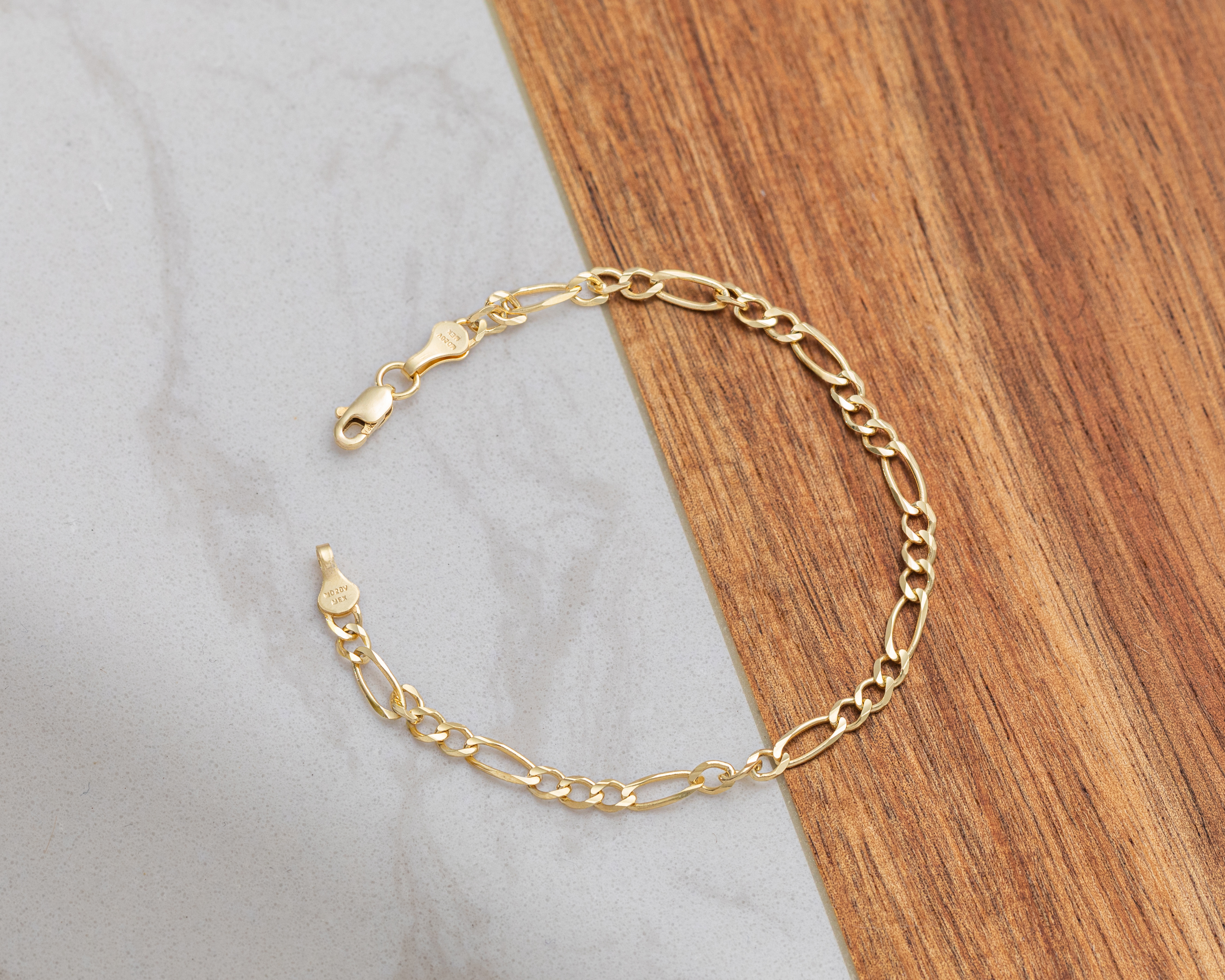 Foto 5 pulgar | Foto 4 | Pulsera de Oro 14K Villa