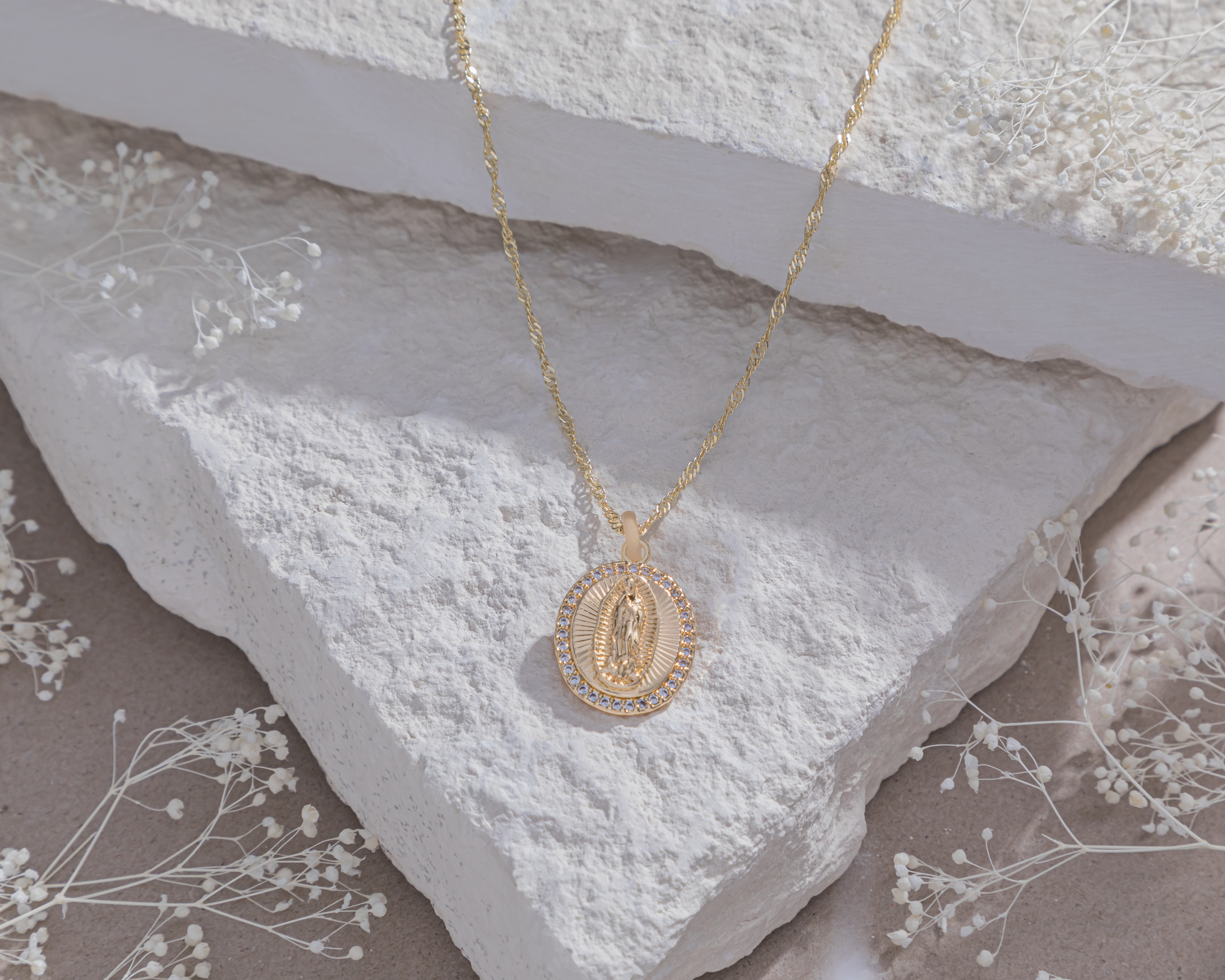 Foto 4 | Foto 4 | Medalla de Chapa de Oro 18K Sentimientos