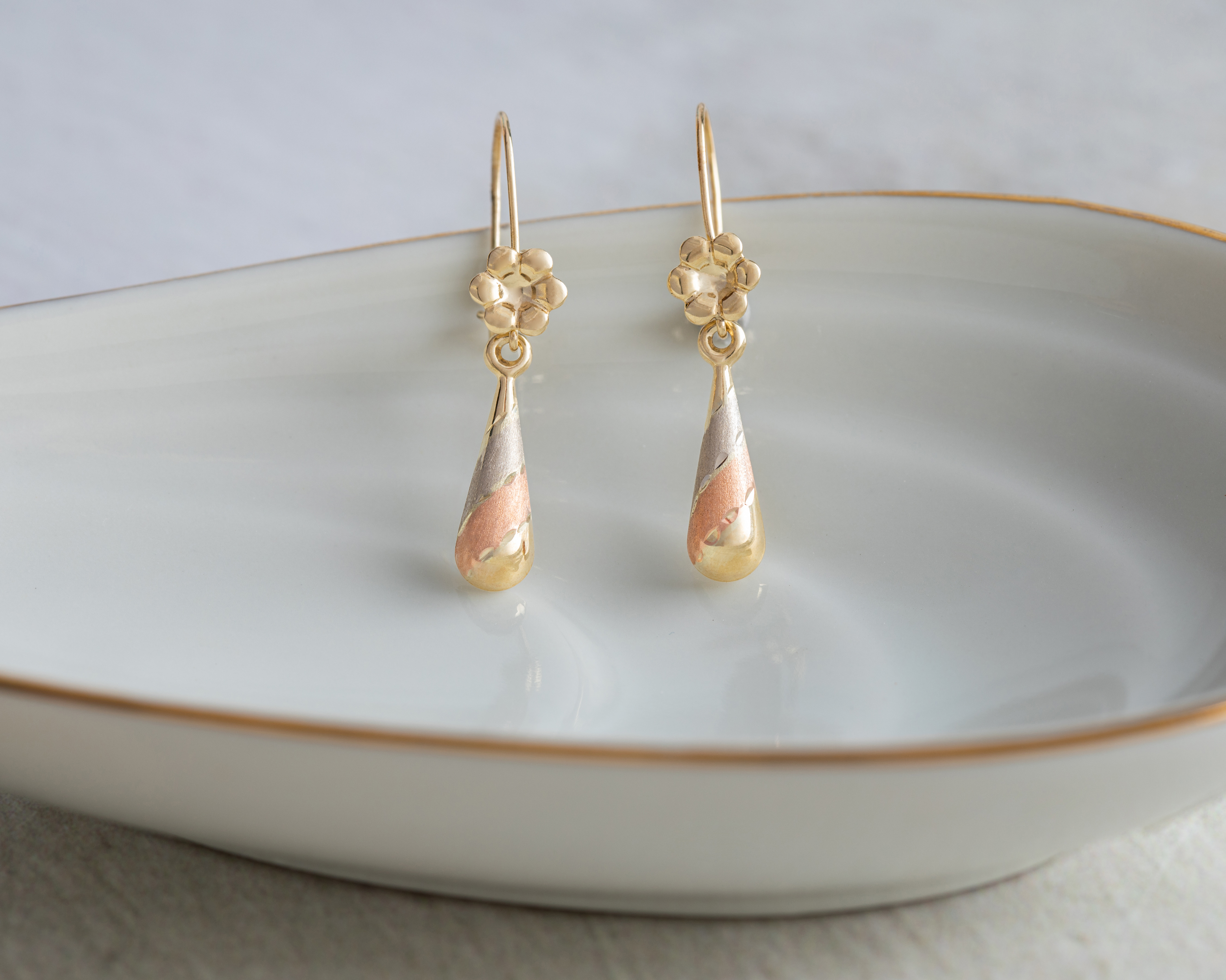 Foto 3 | Foto 3 | Aretes de Oro 10K Sentimientos