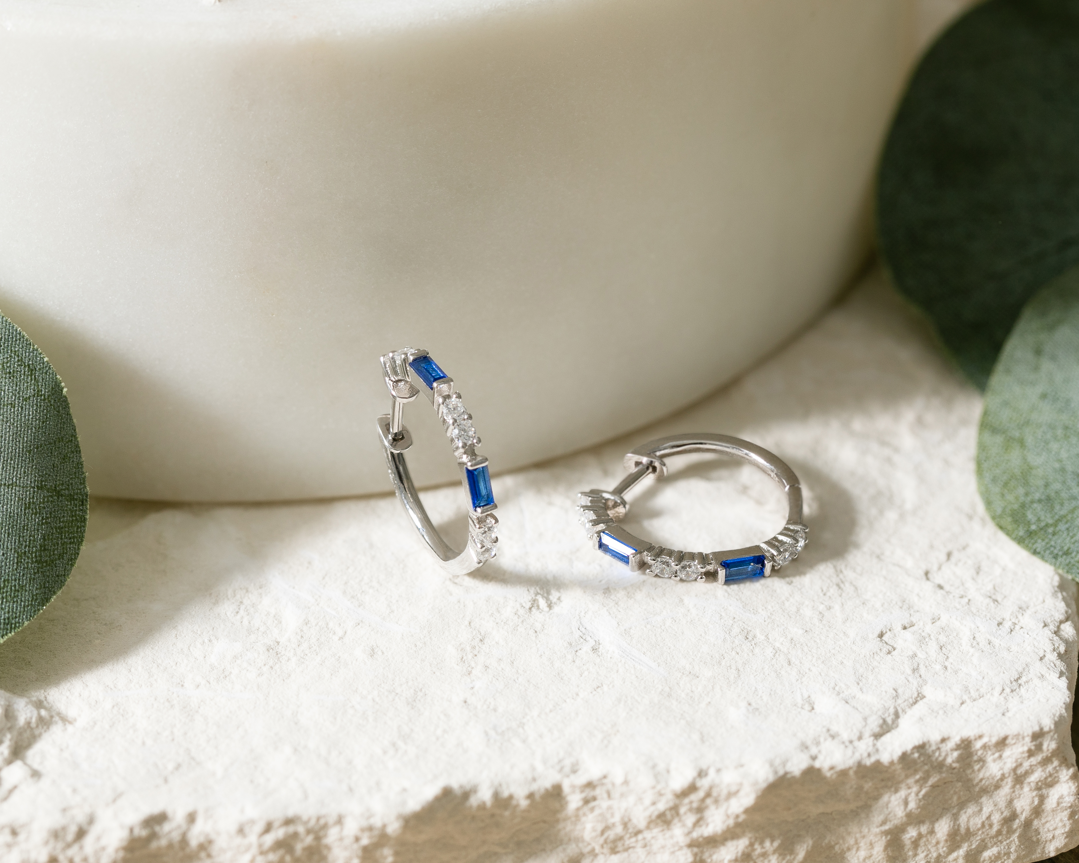 Foto 6 pulgar | Foto 5 | Arracadas de Plata Sahara